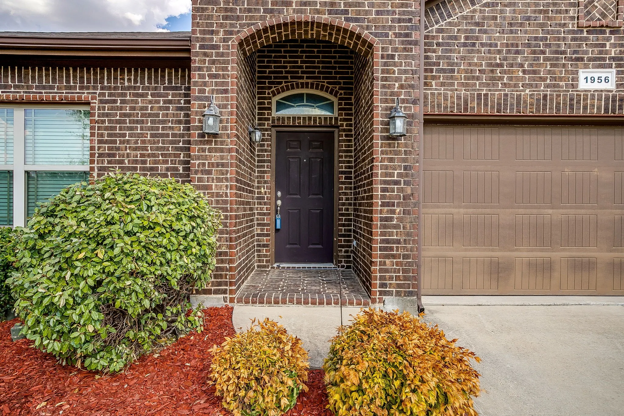 Single Family Residence For Sale in Tarrant County , 1956 Kachina Lodge Road, Fort Worth, Texas 76131, 4 Bedroom, 2 Bathroom, 2 Garage spaces, 1,529 Sqft, built in 2014, mls#21379843, Real Estate Agent in Fort Worth, Homes For Sale in Tarrant county, Homes For Sale in Fort Worth, Realtor in Fort Worth Texas, Real Estate Brokerage Independent Realty Texas, Luminita Cordes Realtor