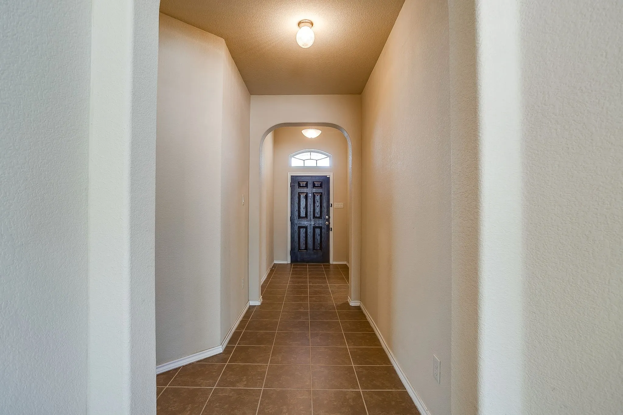 Single Family Residence For Sale in Tarrant County , 1956 Kachina Lodge Road, Fort Worth, Texas 76131, 4 Bedroom, 2 Bathroom, 2 Garage spaces, 1,529 Sqft, built in 2014, mls#21379843, Real Estate Agent in Fort Worth, Homes For Sale in Tarrant county, Homes For Sale in Fort Worth, Realtor in Fort Worth Texas, Real Estate Brokerage Independent Realty Texas, Luminita Cordes Realtor