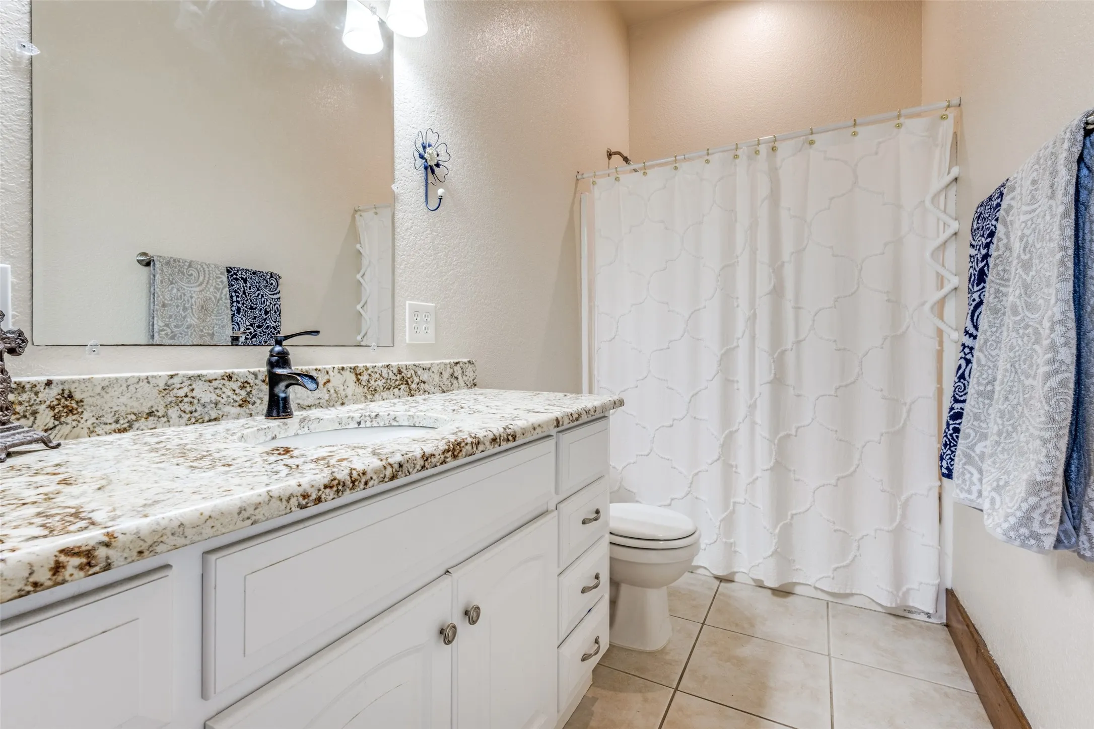 Ensuite bathroom