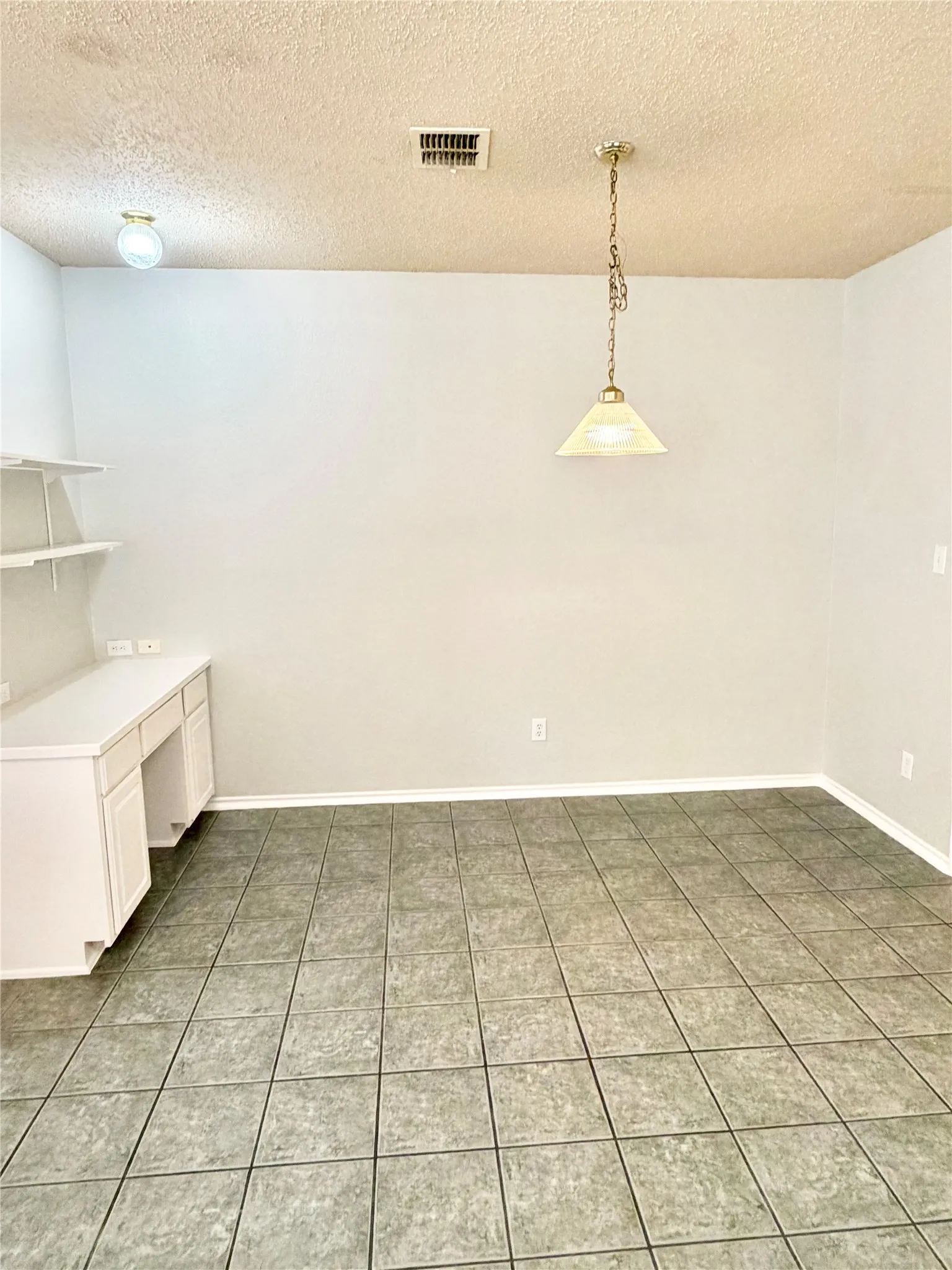 Single Family Residence For Rent in Denton County , 140 Fallkirk Drive, Coppell, Texas 75019, 4 Bedroom, 3 Bathroom, 2 Garage spaces, 2,886 Sqft, built in 1999, mls#21383749, Real Estate Agent in Coppell, Homes For Rent in Denton county, Homes For Rent in Coppell, Realtor in Coppell Texas, Real Estate Brokerage Independent Realty Texas, Luminita Cordes Realtor
