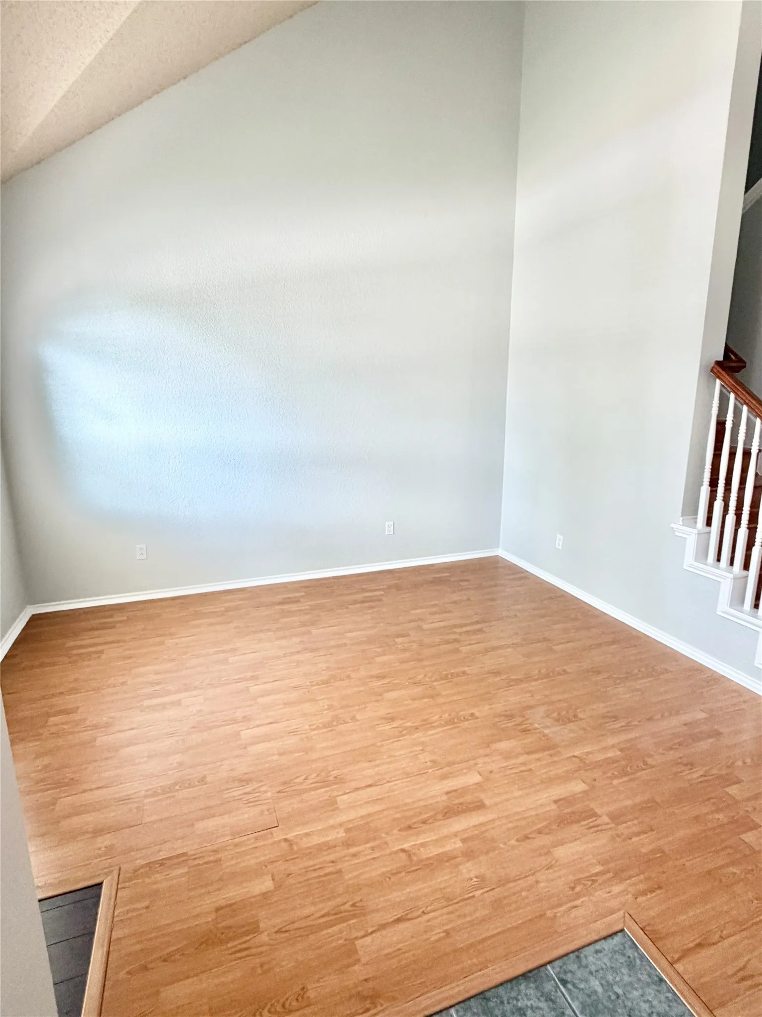 Single Family Residence For Rent in Denton County , 140 Fallkirk Drive, Coppell, Texas 75019, 4 Bedroom, 3 Bathroom, 2 Garage spaces, 2,886 Sqft, built in 1999, mls#21383749, Real Estate Agent in Coppell, Homes For Rent in Denton county, Homes For Rent in Coppell, Realtor in Coppell Texas, Real Estate Brokerage Independent Realty Texas, Luminita Cordes Realtor