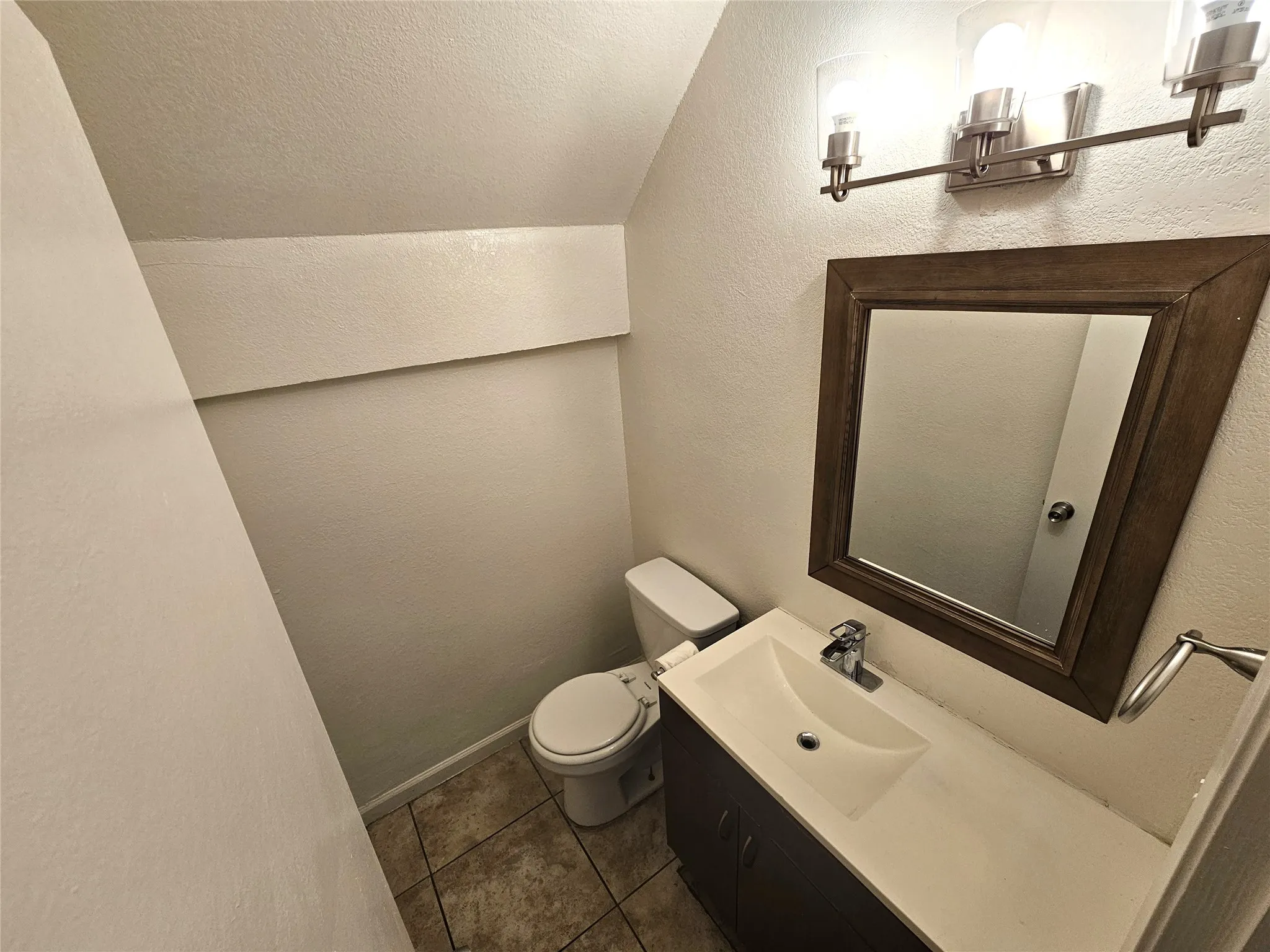 half bathroom downstairs (unit D)