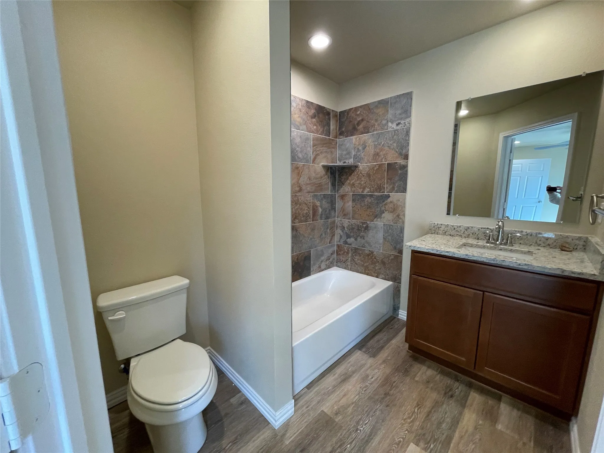 Single Family Residence For Sale in Hunt County , 721 HILLBURN, West Tawakoni, Texas 75474, 4 Bedroom, 3 Bathroom, 2 Garage spaces, 1,577 Sqft, built in 2023, mls#21372107, Real Estate Agent in West Tawakoni, Homes For Sale in Hunt county, Homes For Sale in West Tawakoni, Realtor in West Tawakoni Texas, Real Estate Brokerage Independent Realty Texas, Luminita Cordes Realtor