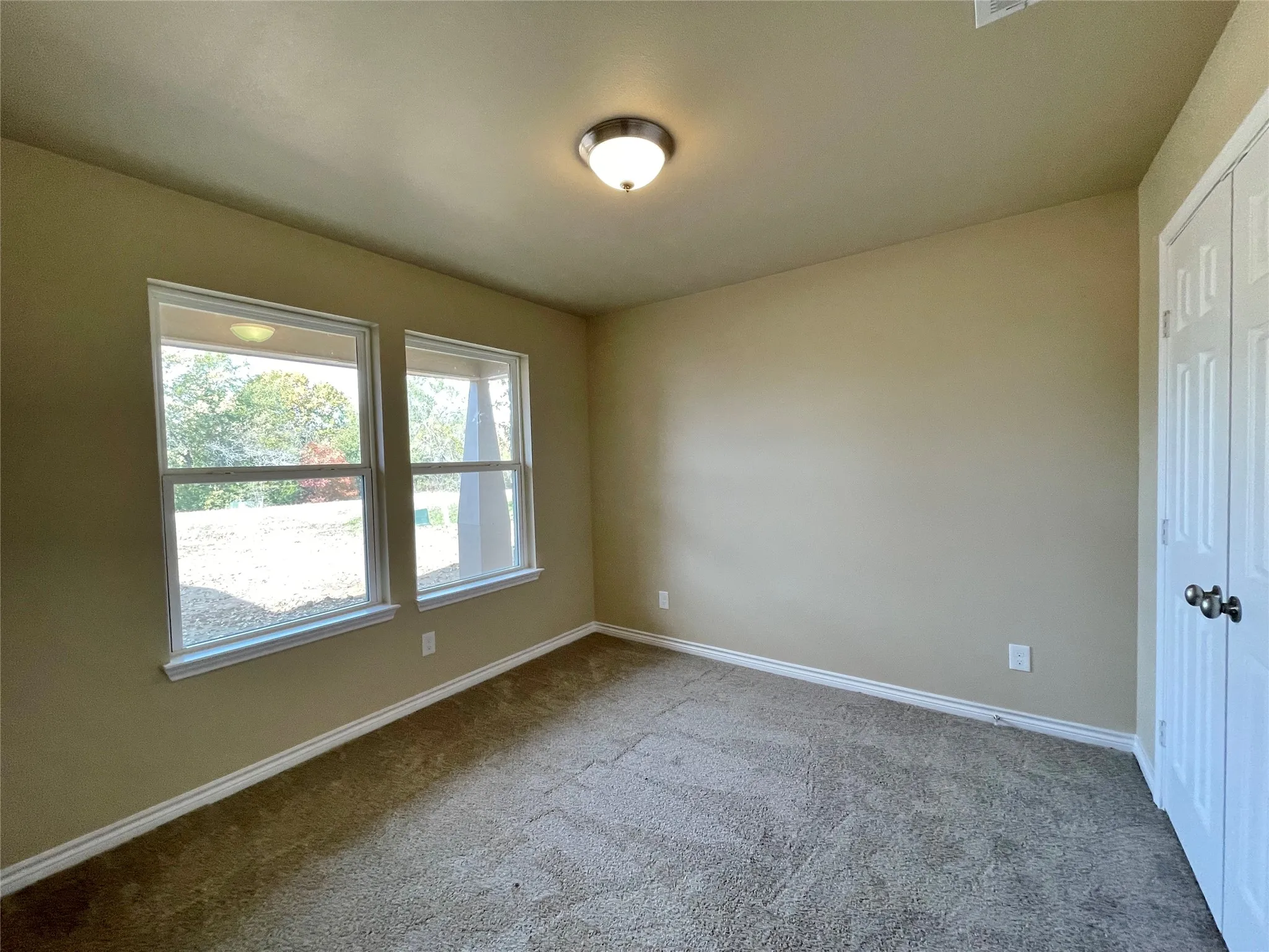Single Family Residence For Sale in Hunt County , 721 HILLBURN, West Tawakoni, Texas 75474, 4 Bedroom, 3 Bathroom, 2 Garage spaces, 1,577 Sqft, built in 2023, mls#21372107, Real Estate Agent in West Tawakoni, Homes For Sale in Hunt county, Homes For Sale in West Tawakoni, Realtor in West Tawakoni Texas, Real Estate Brokerage Independent Realty Texas, Luminita Cordes Realtor