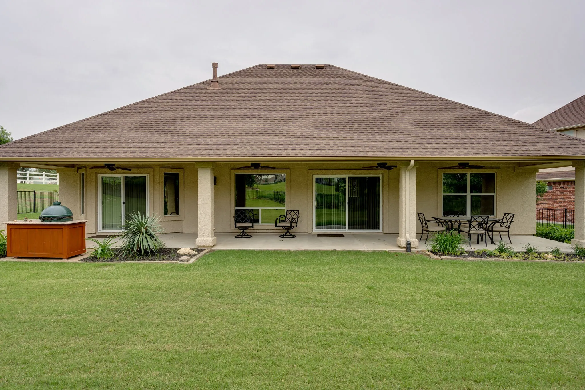 Single Family Residence For Rent in Denton County , 9600 Colbert Cove, Denton, Texas 76207, 2 Bedroom, 2 Bathroom, 2 Garage spaces, 1,845 Sqft, built in 2005, mls#21383306, Real Estate Agent in Denton, Homes For Rent in Denton county, Homes For Rent in Denton, Realtor in Denton Texas, Real Estate Brokerage Independent Realty Texas, Luminita Cordes Realtor