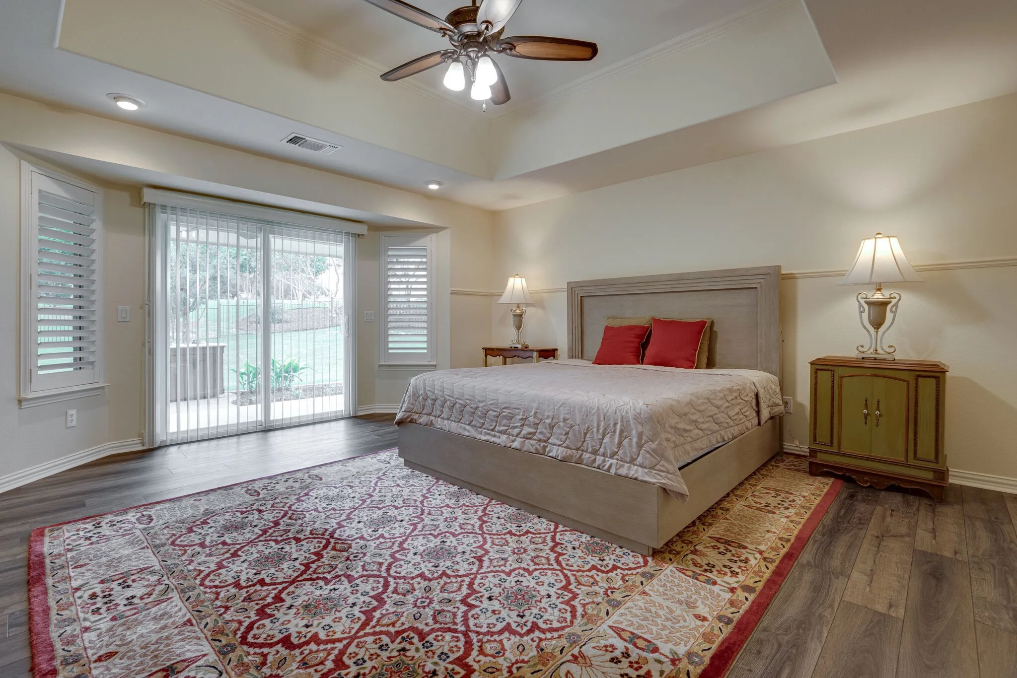 Single Family Residence For Rent in Denton County , 9600 Colbert Cove, Denton, Texas 76207, 2 Bedroom, 2 Bathroom, 2 Garage spaces, 1,845 Sqft, built in 2005, mls#21383306, Real Estate Agent in Denton, Homes For Rent in Denton county, Homes For Rent in Denton, Realtor in Denton Texas, Real Estate Brokerage Independent Realty Texas, Luminita Cordes Realtor