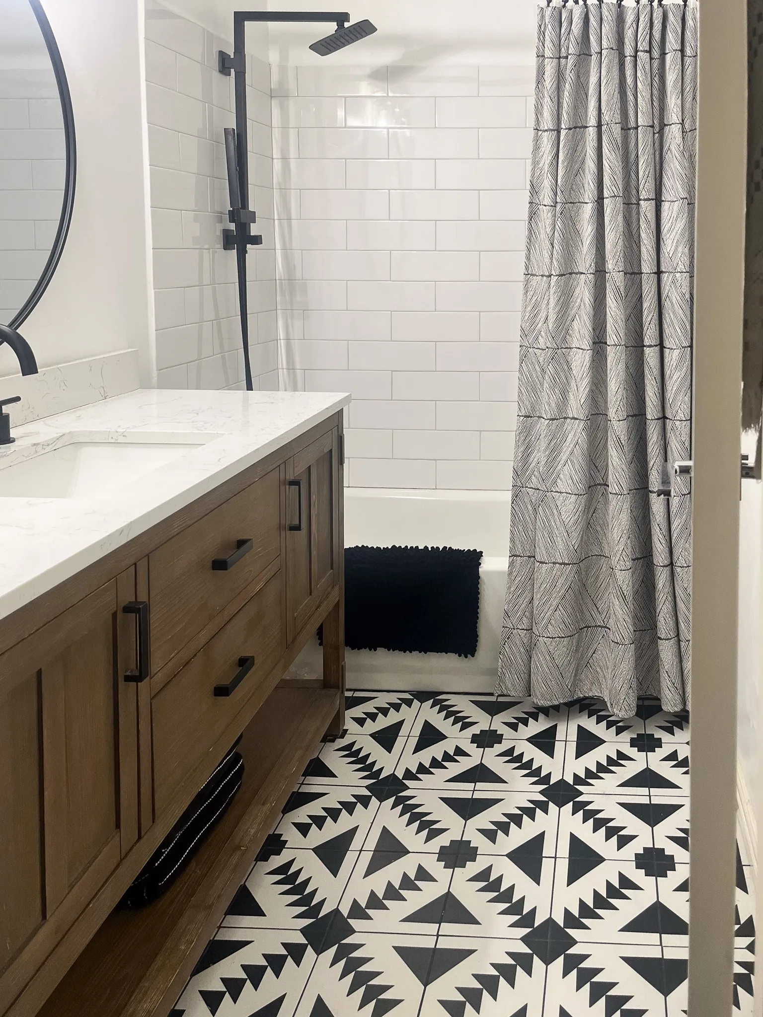 Townhouse For Sale in Dallas County , 13640 Flagstone Lane, Dallas, Texas 75240, 2 Bedroom, 2 Bathroom, Garage spaces, 1,200 Sqft, built in 1970, mls#21376076, Real Estate Agent in Dallas, Homes For Sale in Dallas county, Homes For Sale in Dallas, Realtor in Dallas Texas, Real Estate Brokerage Independent Realty Texas, Luminita Cordes Realtor