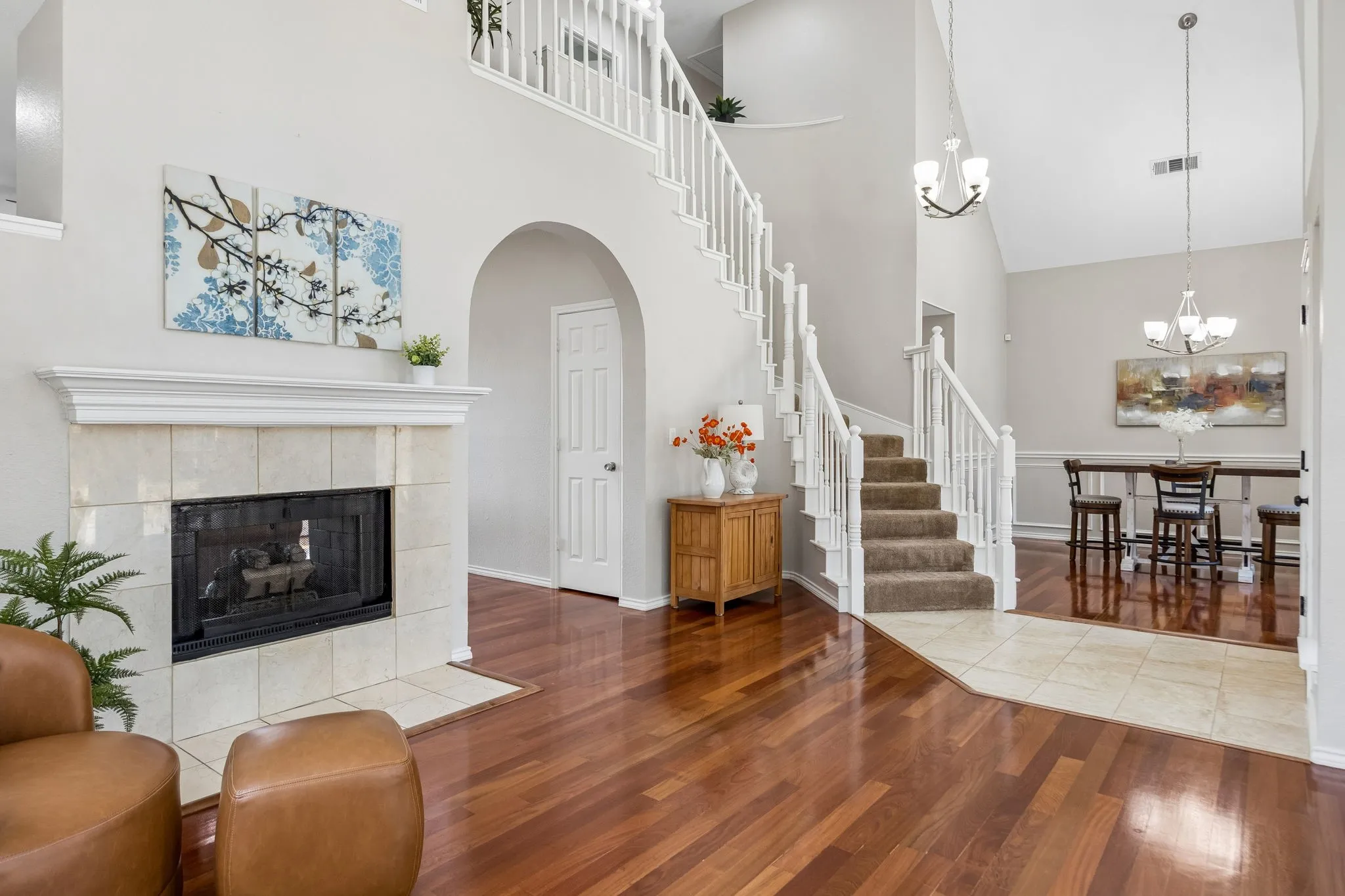 Vaulted ceilings enhance the entry, living & dining area