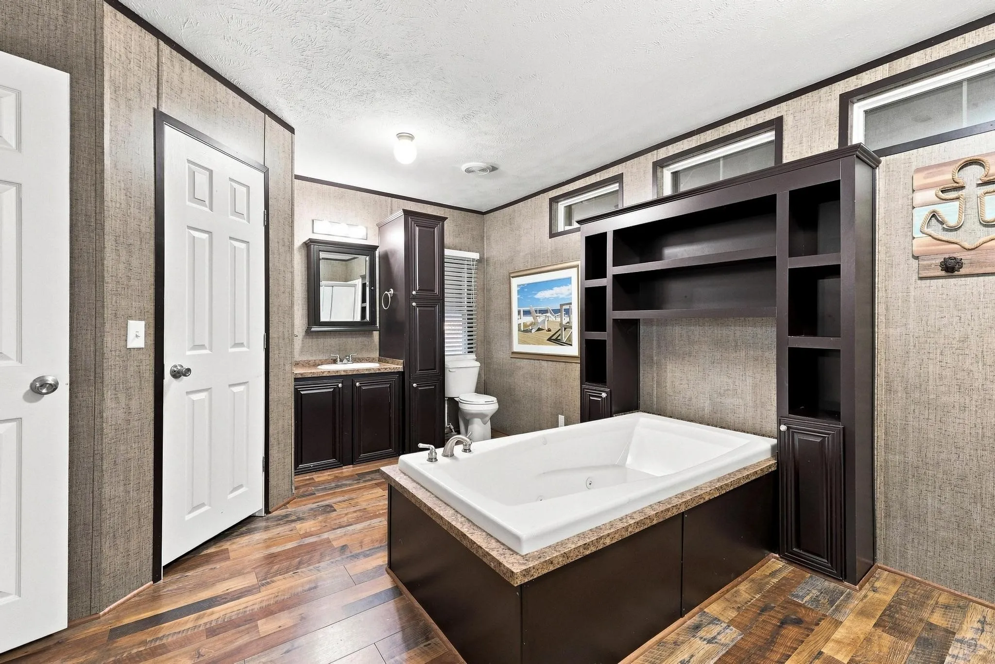 Mobile Home For Sale in Grayson County , 82 Outdrive Circle, Pottsboro, Texas 75076, 3 Bedroom, 2 Bathroom, Garage spaces, 2,000 Sqft, built in 2014, mls#21379412, Real Estate Agent in Pottsboro, Homes For Sale in Grayson county, Homes For Sale in Pottsboro, Realtor in Pottsboro Texas, Real Estate Brokerage Independent Realty Texas, Luminita Cordes Realtor