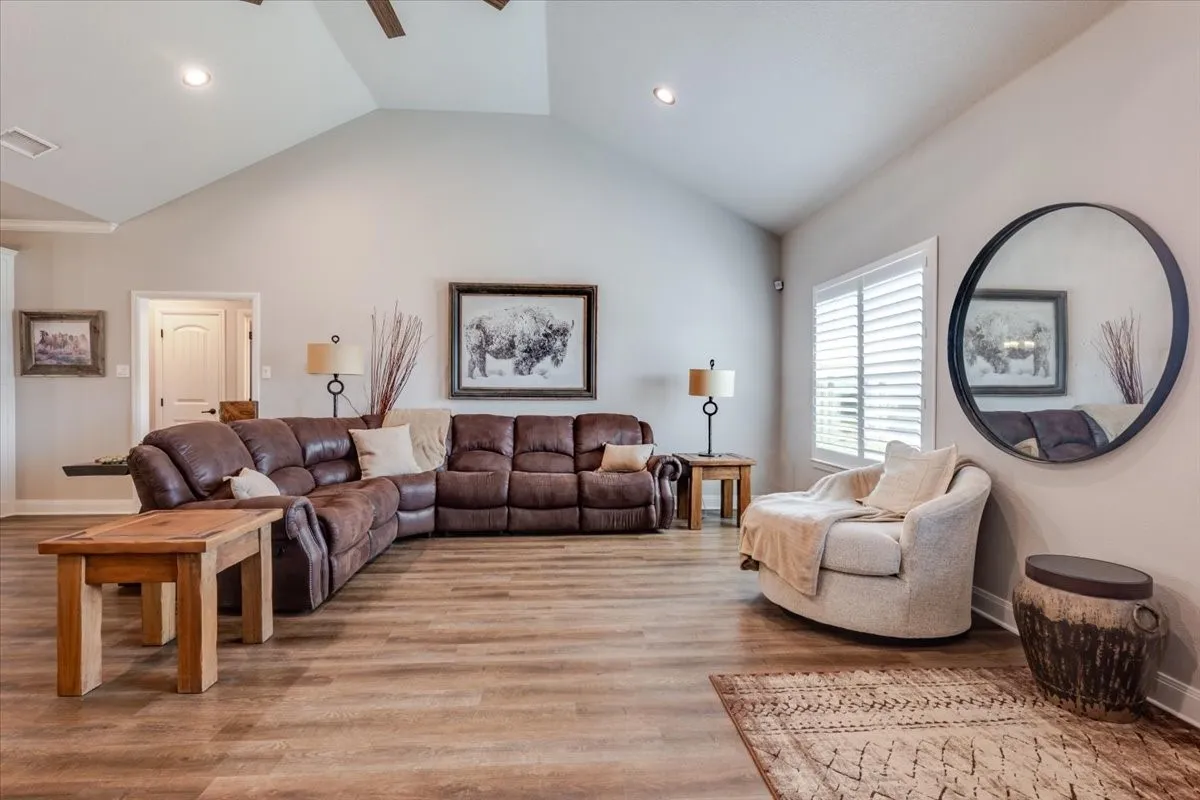 Farm For Sale in Erath County , 335 Remuda Trail, Stephenville, Texas 76401, 3 Bedroom, 2 Bathroom, 2 Garage spaces, 2,093 Sqft, built in 2020, mls#21383583, Real Estate Agent in Stephenville, Homes For Sale in Erath county, Homes For Sale in Stephenville, Realtor in Stephenville Texas, Real Estate Brokerage Independent Realty Texas, Luminita Cordes Realtor