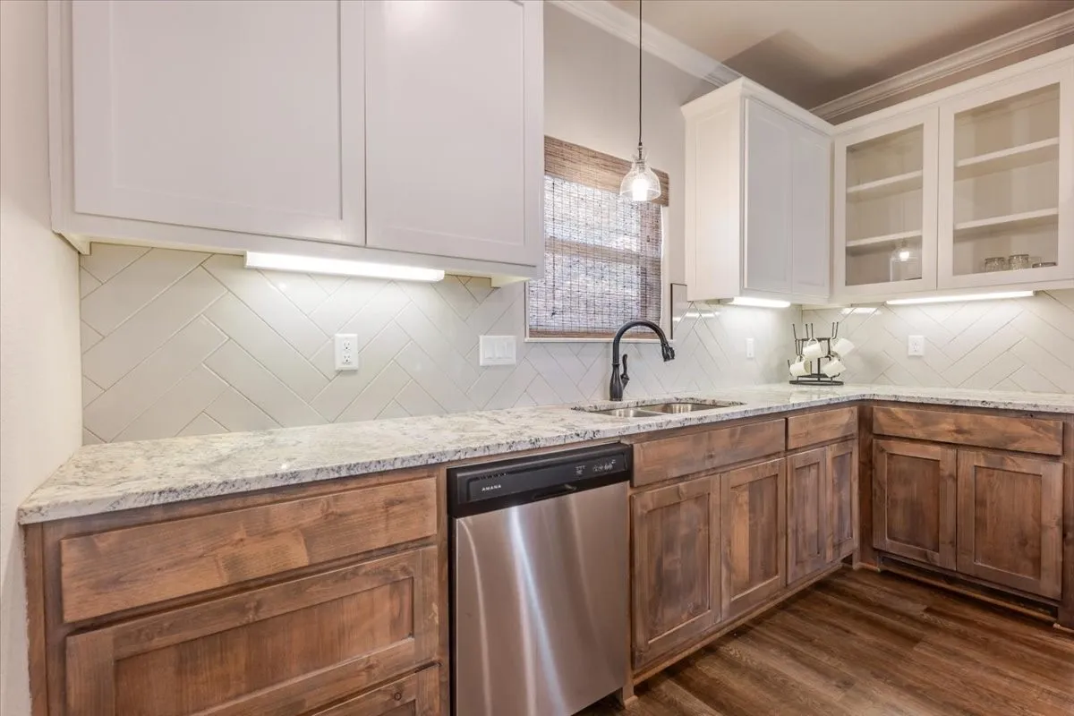 Farm For Sale in Erath County , 335 Remuda Trail, Stephenville, Texas 76401, 3 Bedroom, 2 Bathroom, 2 Garage spaces, 2,093 Sqft, built in 2020, mls#21383583, Real Estate Agent in Stephenville, Homes For Sale in Erath county, Homes For Sale in Stephenville, Realtor in Stephenville Texas, Real Estate Brokerage Independent Realty Texas, Luminita Cordes Realtor