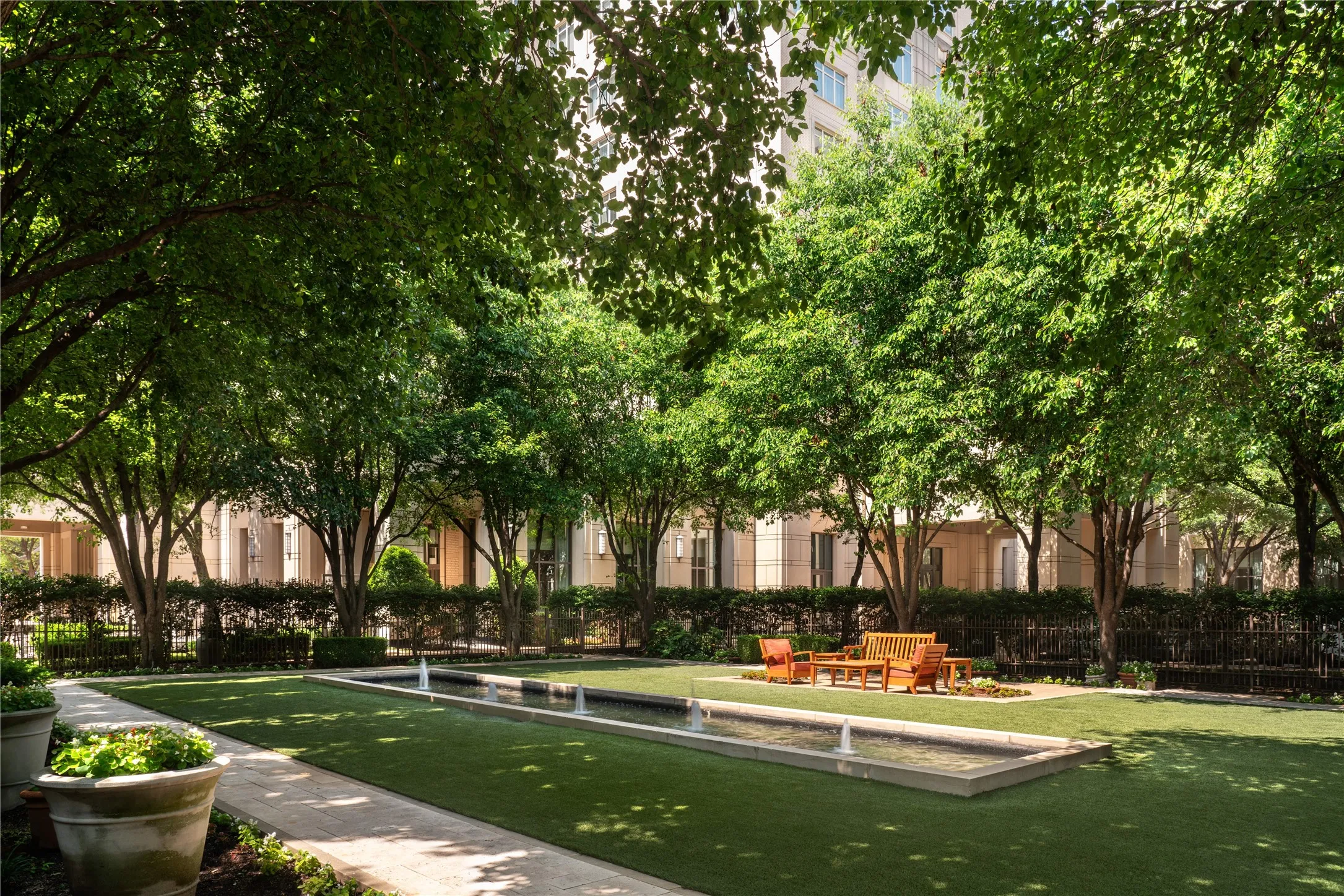 Condominium For Sale in Dallas County , 2525 N Pearl Street 1207, Dallas, Texas 75201, 2 Bedroom, 3 Bathroom, 2 Garage spaces, 2,412 Sqft, built in 2005, mls#21382536, Real Estate Agent in Dallas, Homes For Sale in Dallas county, Homes For Sale in Dallas, Realtor in Dallas Texas, Real Estate Brokerage Independent Realty Texas, Luminita Cordes Realtor