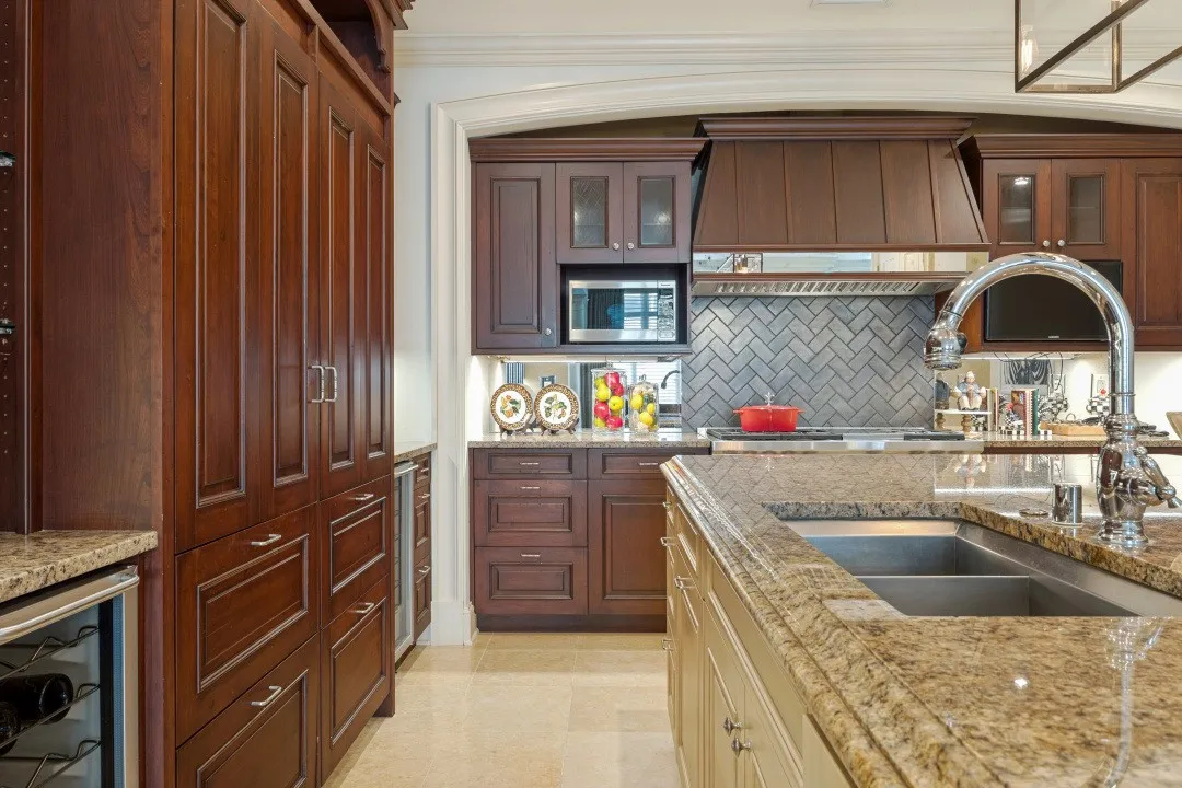 Condominium For Sale in Dallas County , 2525 N Pearl Street 1207, Dallas, Texas 75201, 2 Bedroom, 3 Bathroom, 2 Garage spaces, 2,412 Sqft, built in 2005, mls#21382536, Real Estate Agent in Dallas, Homes For Sale in Dallas county, Homes For Sale in Dallas, Realtor in Dallas Texas, Real Estate Brokerage Independent Realty Texas, Luminita Cordes Realtor