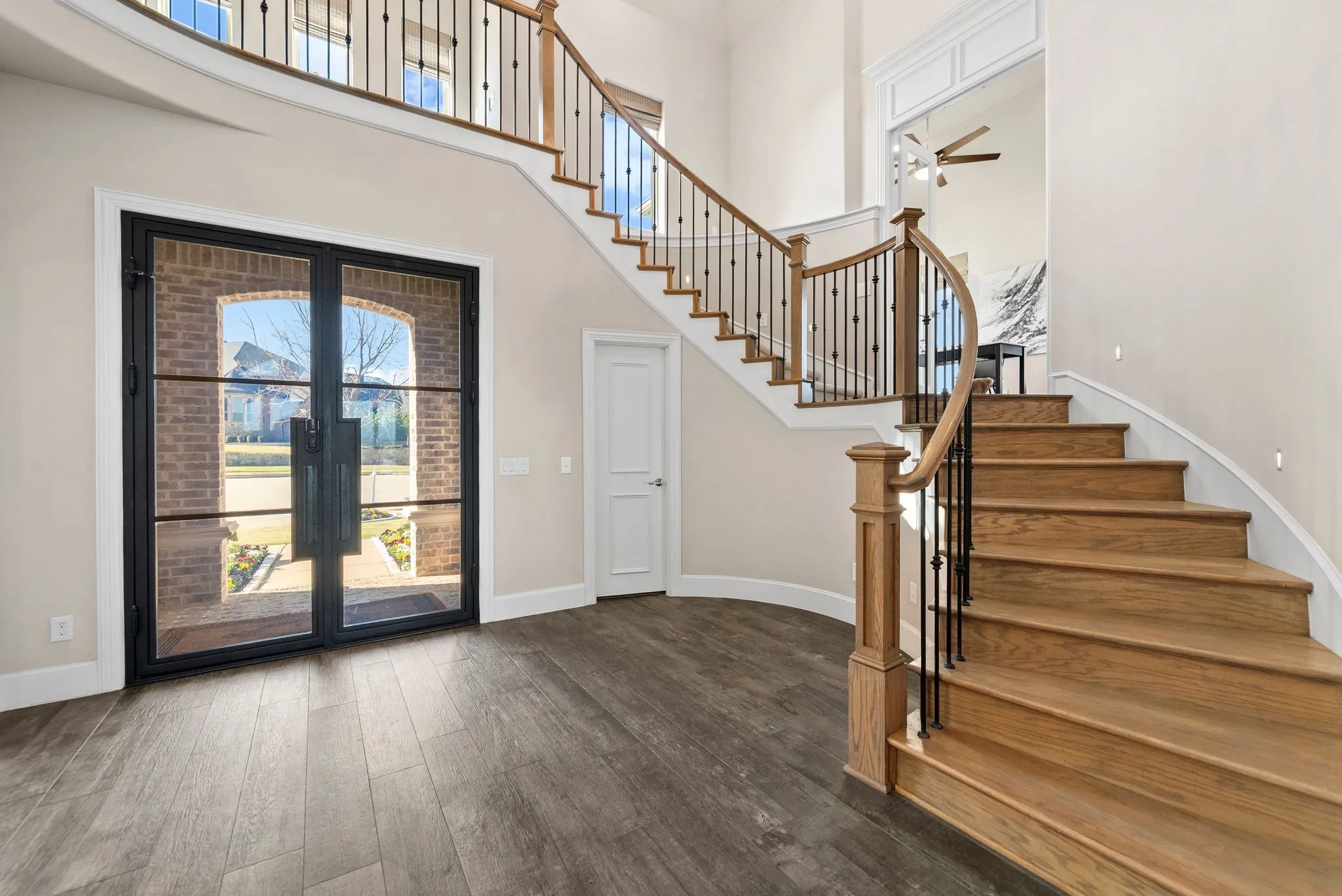 Single Family Residence For Sale in Collin County , 1400 Buckskin Trail, Prosper, Texas 75078, 5 Bedroom, 4 Bathroom, 3 Garage spaces, 5,065 Sqft, built in 2016, mls#21381234, Real Estate Agent in Prosper, Homes For Sale in Collin county, Homes For Sale in Prosper, Realtor in Prosper Texas, Real Estate Brokerage Independent Realty Texas, Luminita Cordes Realtor