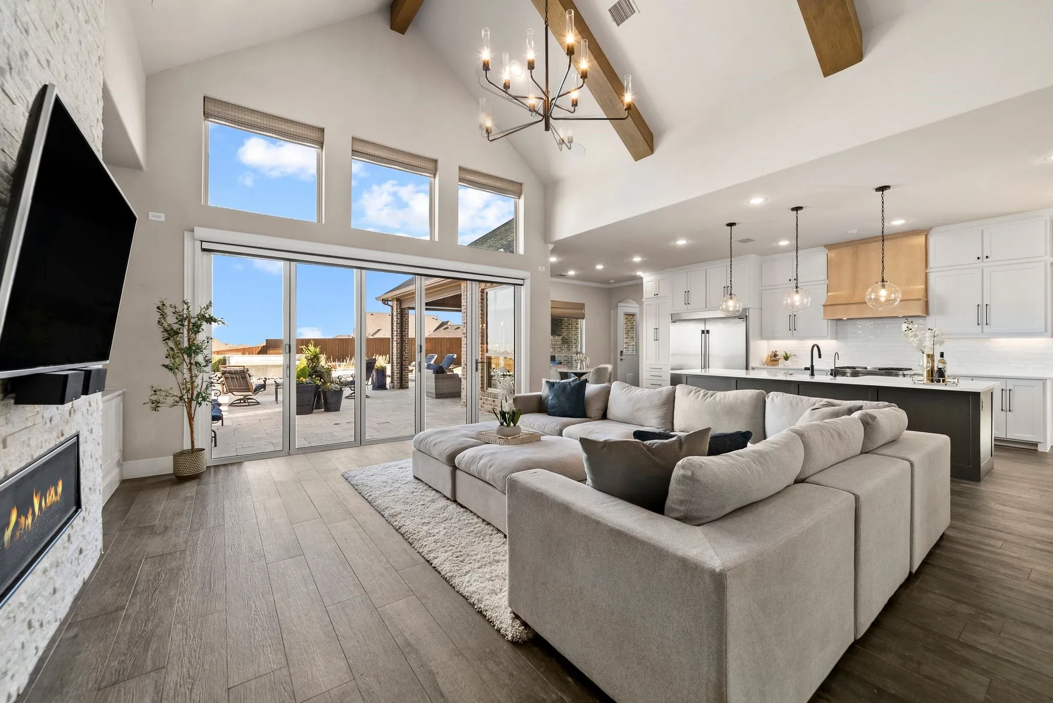 Single Family Residence For Sale in Collin County , 1400 Buckskin Trail, Prosper, Texas 75078, 5 Bedroom, 4 Bathroom, 3 Garage spaces, 5,065 Sqft, built in 2016, mls#21381234, Real Estate Agent in Prosper, Homes For Sale in Collin county, Homes For Sale in Prosper, Realtor in Prosper Texas, Real Estate Brokerage Independent Realty Texas, Luminita Cordes Realtor