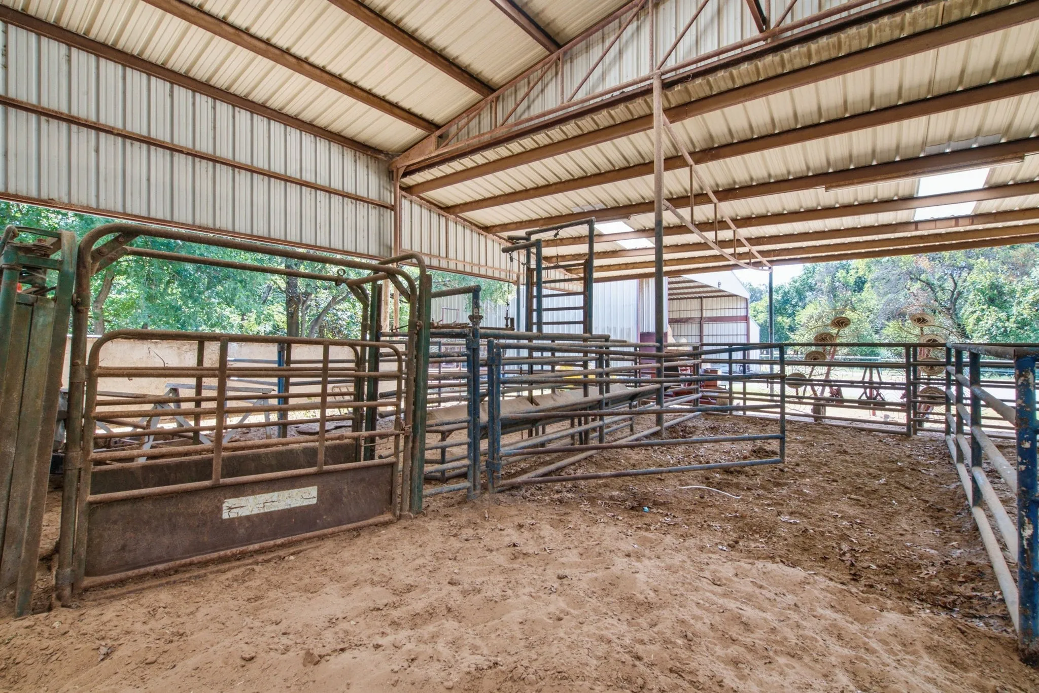 Roping Chute