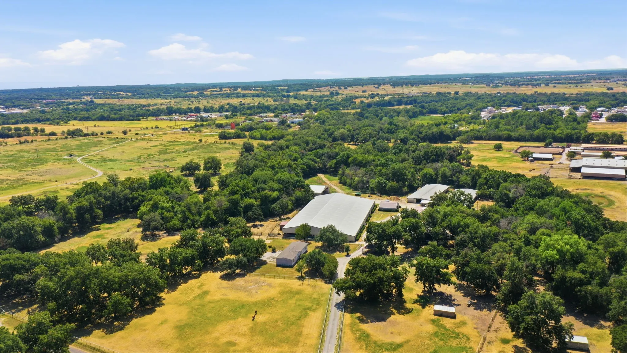 Farm For Sale in Cooke County , 278 County Road 182, Gainesville, Texas 76240, 4 Bedroom, 2 Bathroom, Garage spaces, 1,800 Sqft, built in 2018, mls#21383389, Real Estate Agent in Gainesville, Homes For Sale in Cooke county, Homes For Sale in Gainesville, Realtor in Gainesville Texas, Real Estate Brokerage Independent Realty Texas, Luminita Cordes Realtor