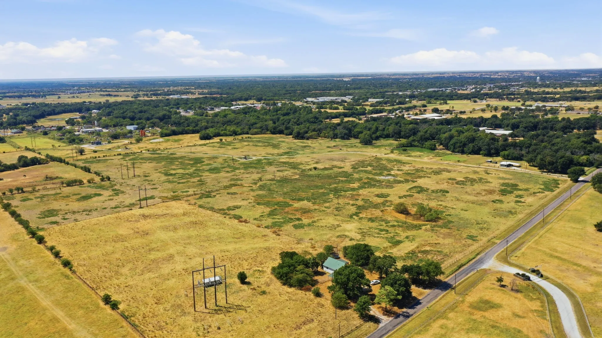 Farm For Sale in Cooke County , 278 County Road 182, Gainesville, Texas 76240, 4 Bedroom, 2 Bathroom, Garage spaces, 1,800 Sqft, built in 2018, mls#21383389, Real Estate Agent in Gainesville, Homes For Sale in Cooke county, Homes For Sale in Gainesville, Realtor in Gainesville Texas, Real Estate Brokerage Independent Realty Texas, Luminita Cordes Realtor