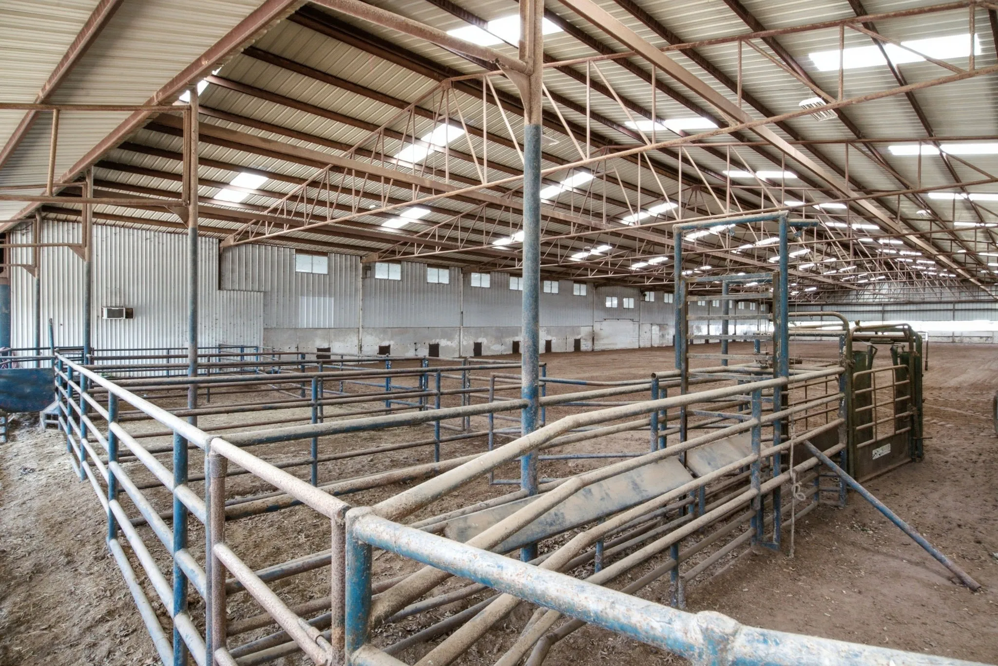 Covered arena