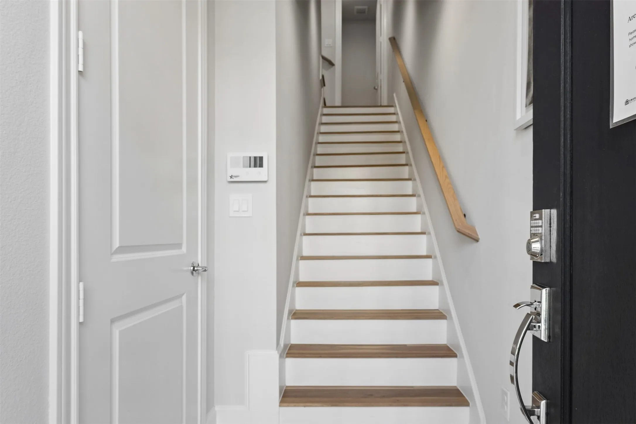 Townhouse For Sale in Dallas County , 4639 New Water Lane, Dallas, Texas 75219, 2 Bedroom, 3 Bathroom, 2 Garage spaces, 1,444 Sqft, built in 2025, mls#21382658, Real Estate Agent in Dallas, Homes For Sale in Dallas county, Homes For Sale in Dallas, Realtor in Dallas Texas, Real Estate Brokerage Independent Realty Texas, Luminita Cordes Realtor