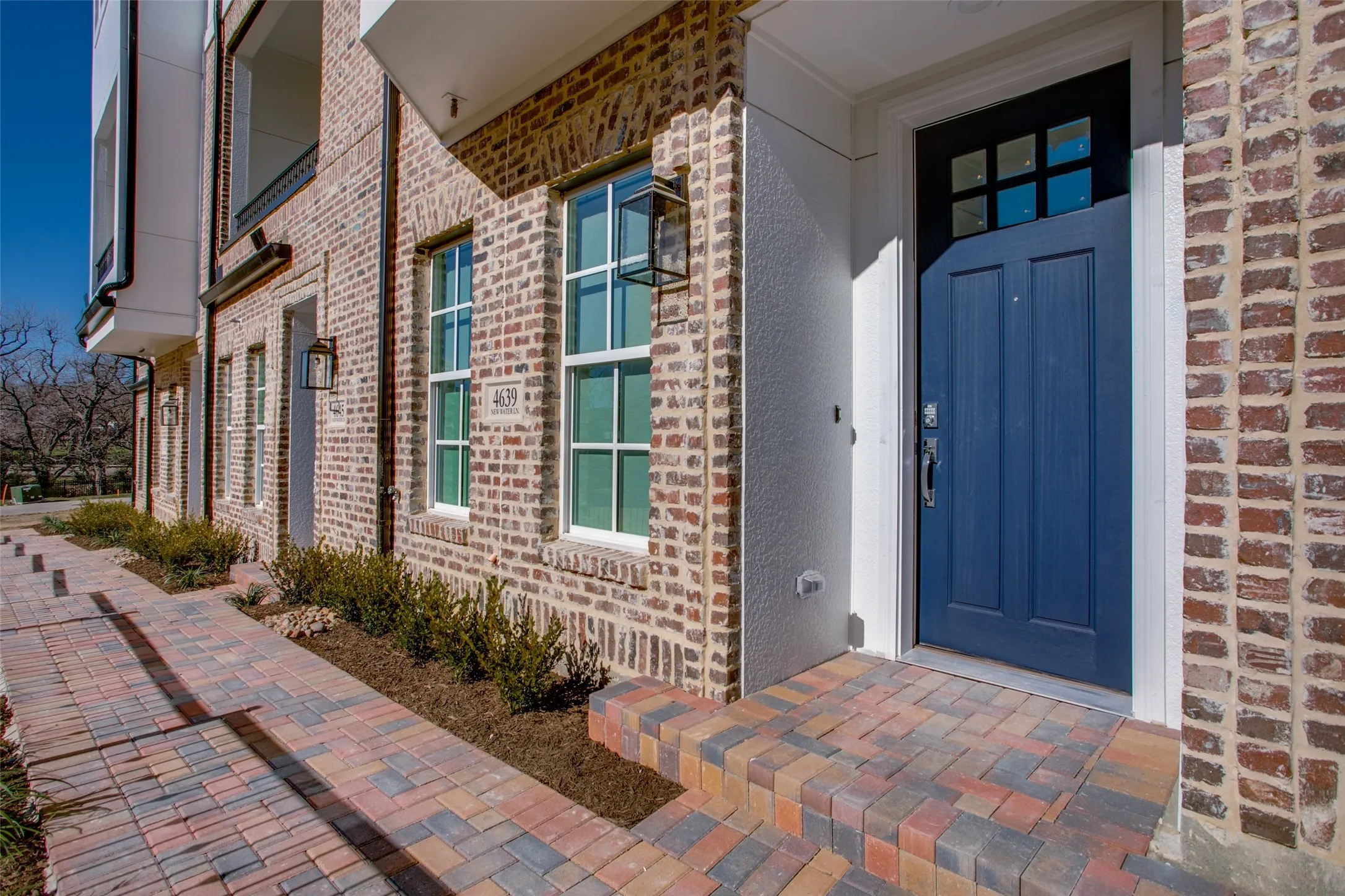 Townhouse For Sale in Dallas County , 4639 New Water Lane, Dallas, Texas 75219, 2 Bedroom, 3 Bathroom, 2 Garage spaces, 1,444 Sqft, built in 2025, mls#21382658, Real Estate Agent in Dallas, Homes For Sale in Dallas county, Homes For Sale in Dallas, Realtor in Dallas Texas, Real Estate Brokerage Independent Realty Texas, Luminita Cordes Realtor