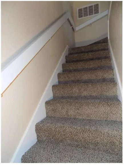 2 beds and bath upstairs
