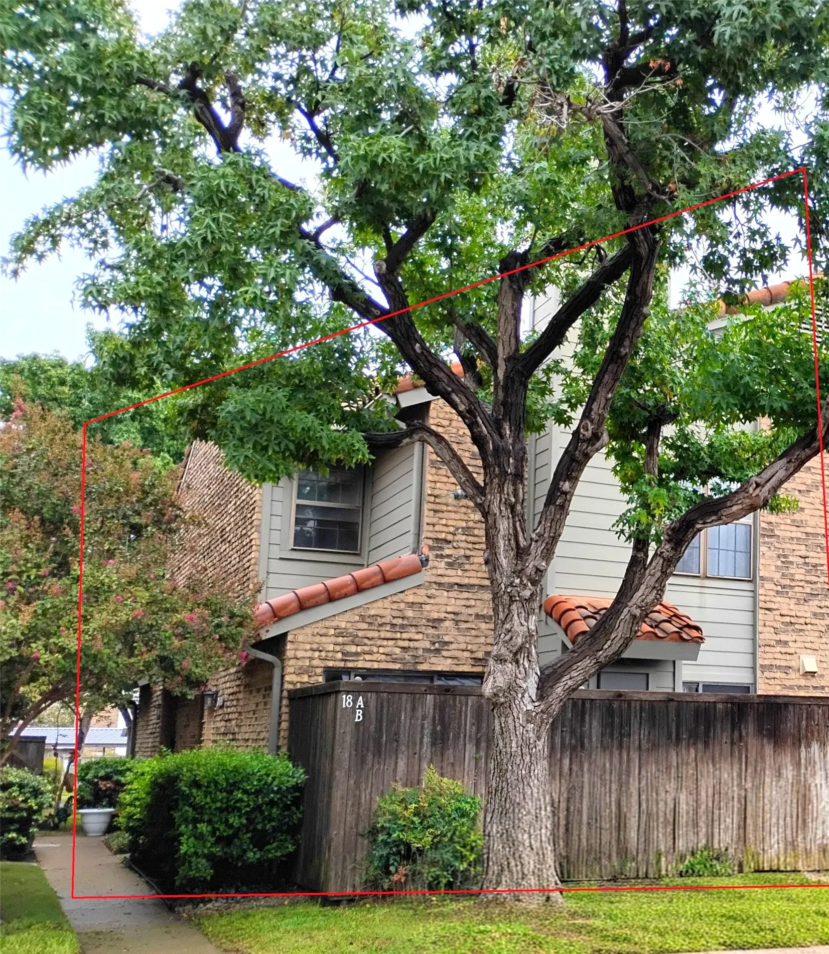 Townhouse For Rent in Dallas County , 14800 Enterprise Drive 18A, Farmers Branch, Texas 75234, 2 Bedroom, 2 Bathroom, Garage spaces, 936 Sqft, built in 1981, mls#21384144, Real Estate Agent in Farmers Branch, Homes For Rent in Dallas county, Homes For Rent in Farmers Branch, Realtor in Farmers Branch Texas, Real Estate Brokerage Independent Realty Texas, Luminita Cordes Realtor