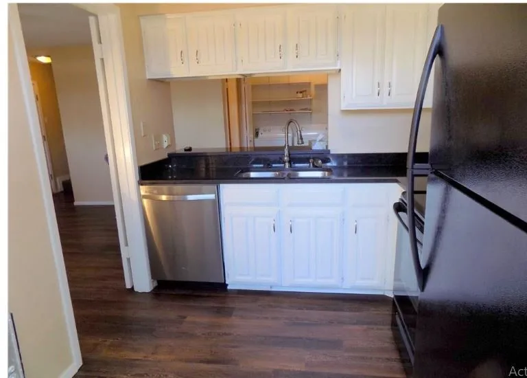 Townhouse For Rent in Dallas County , 14800 Enterprise Drive 18A, Farmers Branch, Texas 75234, 2 Bedroom, 2 Bathroom, Garage spaces, 936 Sqft, built in 1981, mls#21384144, Real Estate Agent in Farmers Branch, Homes For Rent in Dallas county, Homes For Rent in Farmers Branch, Realtor in Farmers Branch Texas, Real Estate Brokerage Independent Realty Texas, Luminita Cordes Realtor