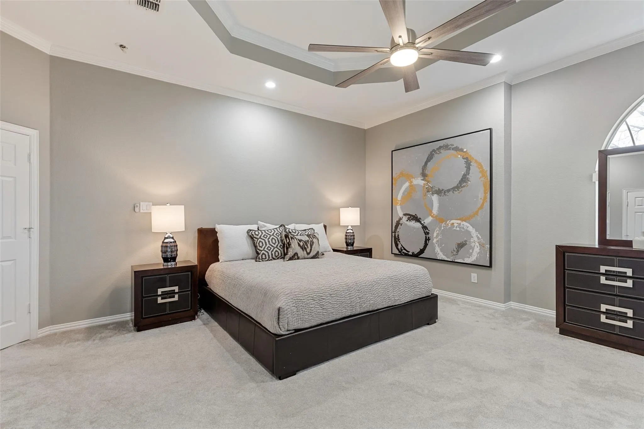 Single Family Residence For Sale in Collin County , 6009 Charleston Drive, Frisco, Texas 75035, 5 Bedroom, 4 Bathroom, 2 Garage spaces, 4,059 Sqft, built in 1993, mls#21384152, Real Estate Agent in Frisco, Homes For Sale in Collin county, Homes For Sale in Frisco, Realtor in Frisco Texas, Real Estate Brokerage Independent Realty Texas, Luminita Cordes Realtor