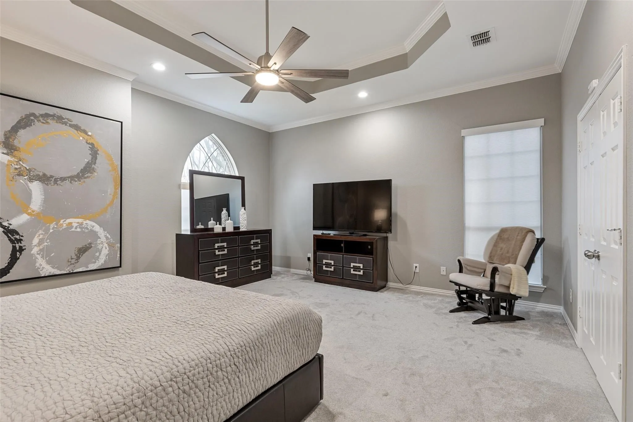 Single Family Residence For Sale in Collin County , 6009 Charleston Drive, Frisco, Texas 75035, 5 Bedroom, 4 Bathroom, 2 Garage spaces, 4,059 Sqft, built in 1993, mls#21384152, Real Estate Agent in Frisco, Homes For Sale in Collin county, Homes For Sale in Frisco, Realtor in Frisco Texas, Real Estate Brokerage Independent Realty Texas, Luminita Cordes Realtor