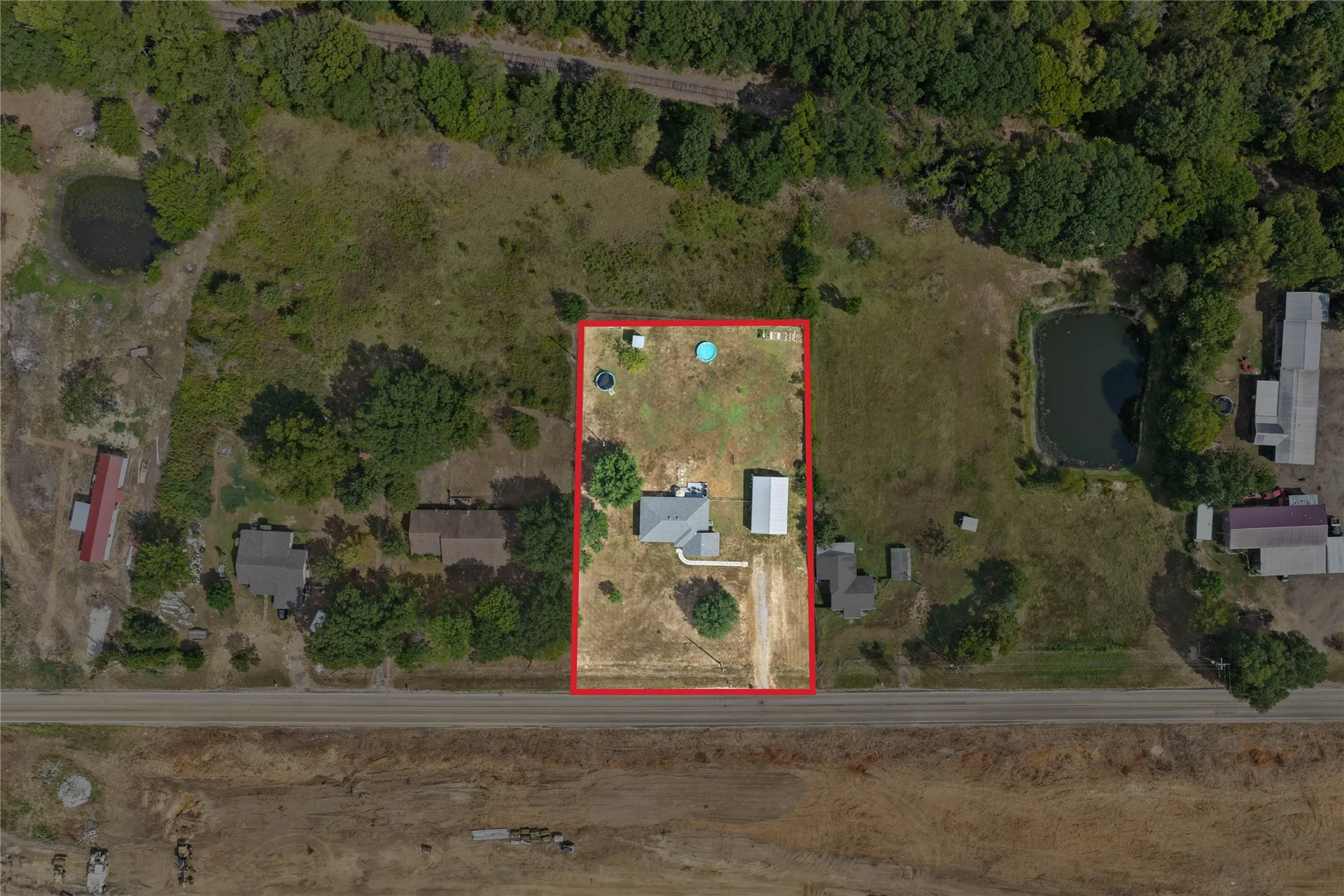 Single Family Residence For Sale in Titus County , 380 N Frontage Rd, Mt Pleasant, Texas 75455, 4 Bedroom, 2 Bathroom, Garage spaces, 1,728 Sqft, built in 1999, mls#21384155, Real Estate Agent in Mt Pleasant, Homes For Sale in Titus county, Homes For Sale in Mt Pleasant, Realtor in Mt Pleasant Texas, Real Estate Brokerage Independent Realty Texas, Luminita Cordes Realtor