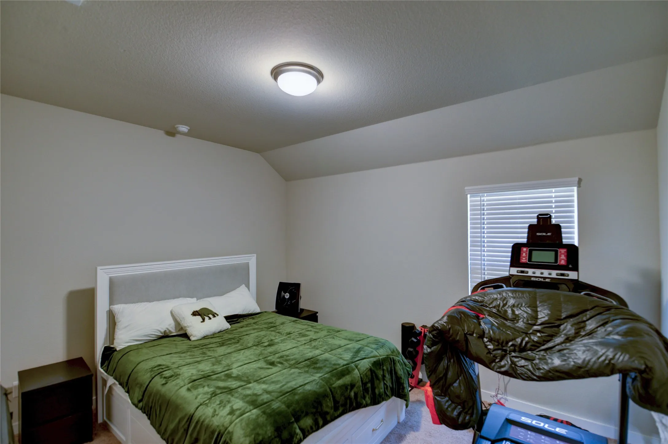 Single Family Residence For Rent in Tarrant County , 5612 Summit Creek Road, Fort Worth, Texas 76126, 4 Bedroom, 3 Bathroom, 2 Garage spaces, 2,193 Sqft, built in 2022, mls#21384162, Real Estate Agent in Fort Worth, Homes For Rent in Tarrant county, Homes For Rent in Fort Worth, Realtor in Fort Worth Texas, Real Estate Brokerage Independent Realty Texas, Luminita Cordes Realtor