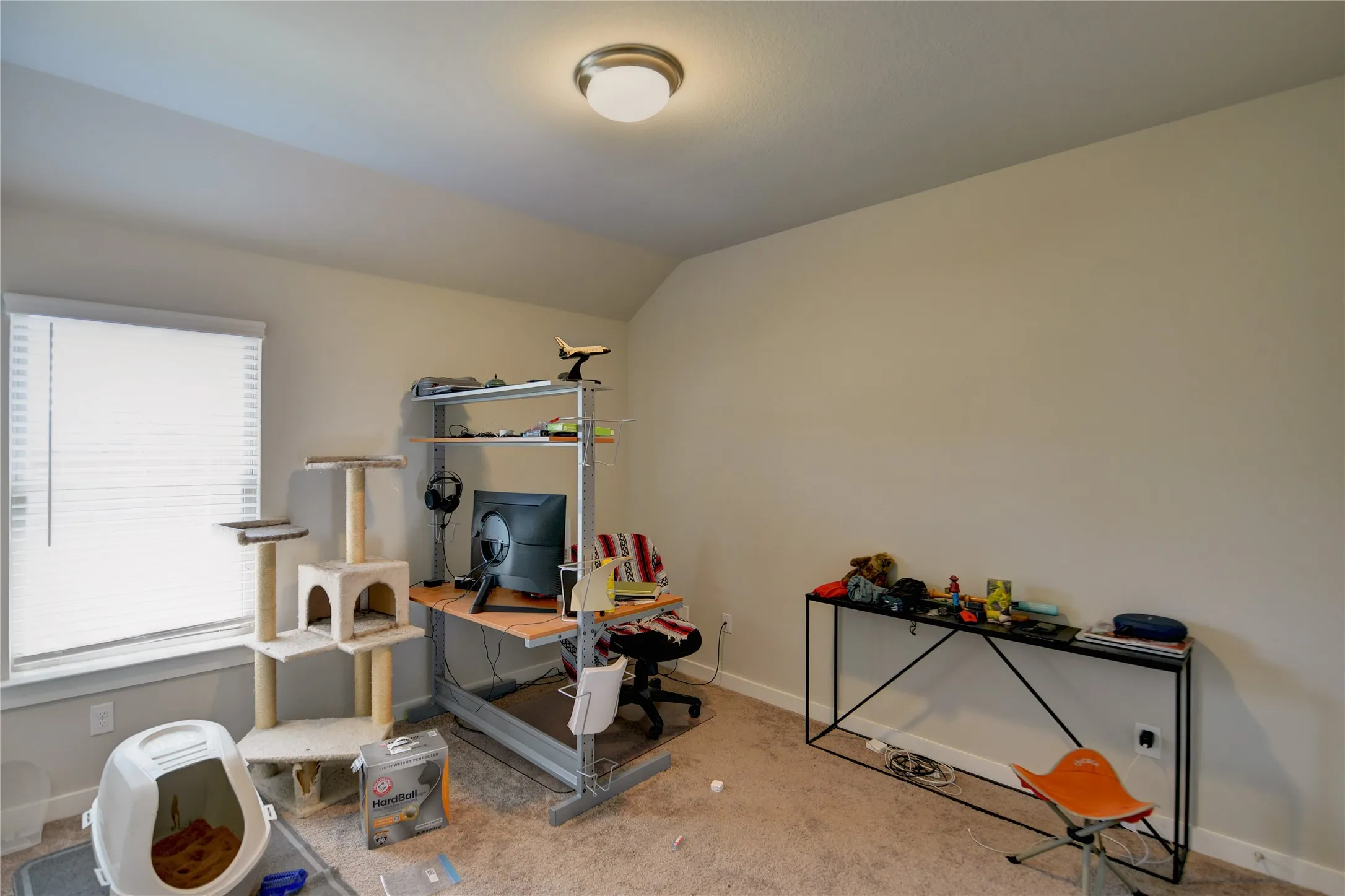 Single Family Residence For Rent in Tarrant County , 5612 Summit Creek Road, Fort Worth, Texas 76126, 4 Bedroom, 3 Bathroom, 2 Garage spaces, 2,193 Sqft, built in 2022, mls#21384162, Real Estate Agent in Fort Worth, Homes For Rent in Tarrant county, Homes For Rent in Fort Worth, Realtor in Fort Worth Texas, Real Estate Brokerage Independent Realty Texas, Luminita Cordes Realtor