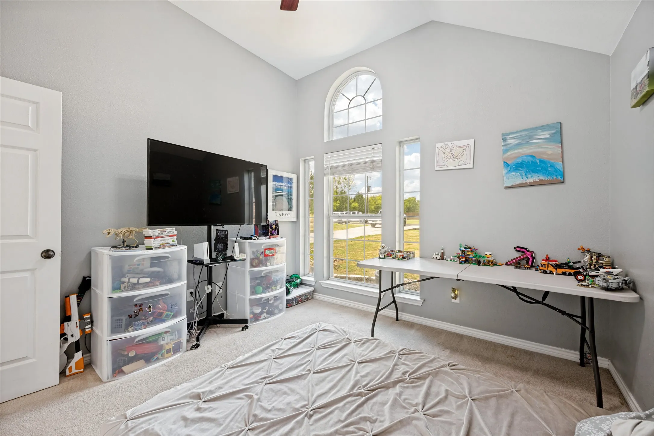 Single Family Residence For Sale in Grayson County , 2701 Valley Ridge Lane, Sherman, Texas 75092, 3 Bedroom, 2 Bathroom, 2 Garage spaces, 1,748 Sqft, built in 2007, mls#21380816, Real Estate Agent in Sherman, Homes For Sale in Grayson county, Homes For Sale in Sherman, Realtor in Sherman Texas, Real Estate Brokerage Independent Realty Texas, Luminita Cordes Realtor
