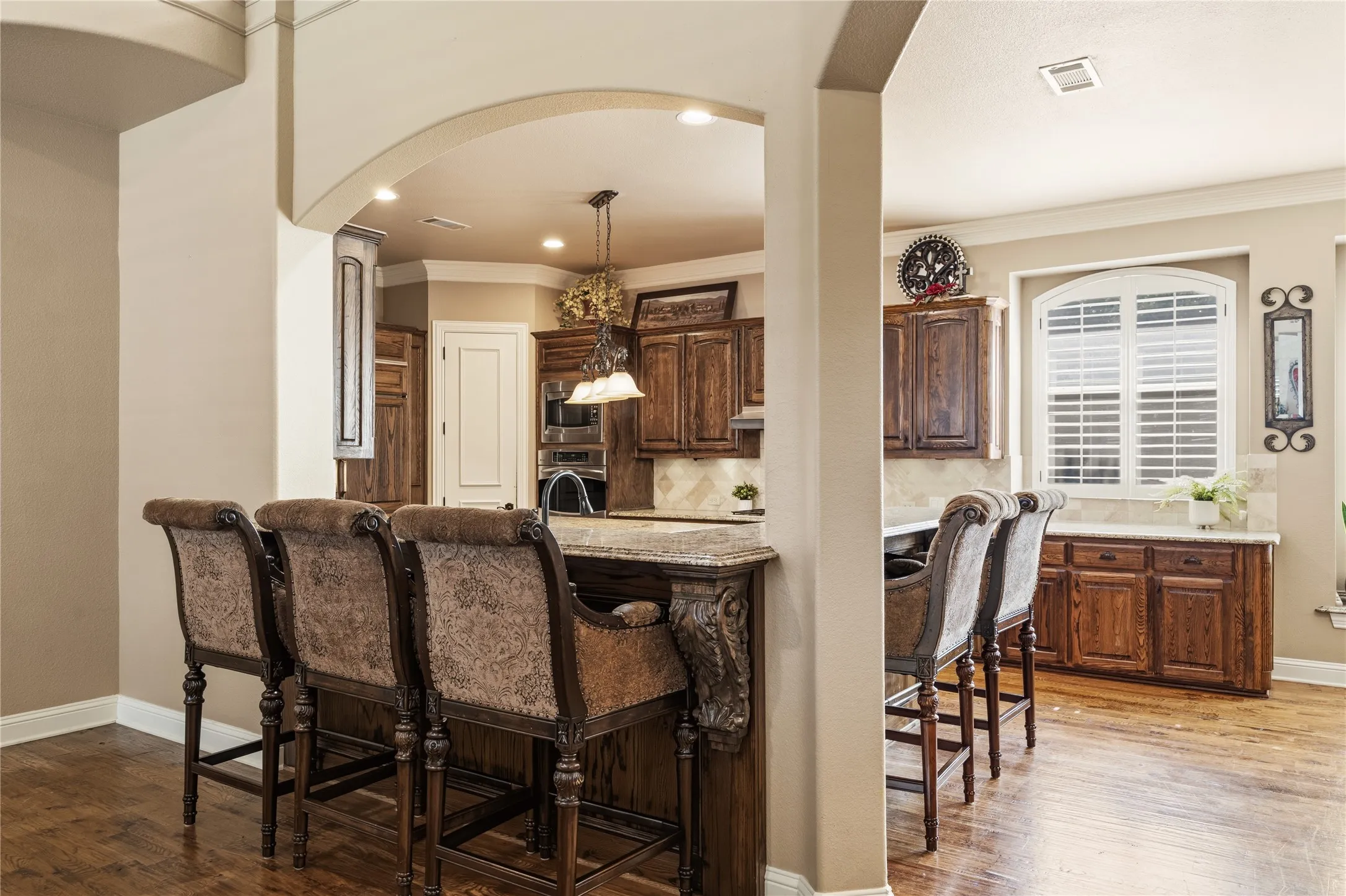 Single Family Residence For Sale in Denton County , 7040 Whisperfield Drive, Plano, Texas 75024, 6 Bedroom, 4 Bathroom, 3 Garage spaces, 4,925 Sqft, built in 2002, mls#21315747, Real Estate Agent in Plano, Homes For Sale in Denton county, Homes For Sale in Plano, Realtor in Plano Texas, Real Estate Brokerage Independent Realty Texas, Luminita Cordes Realtor