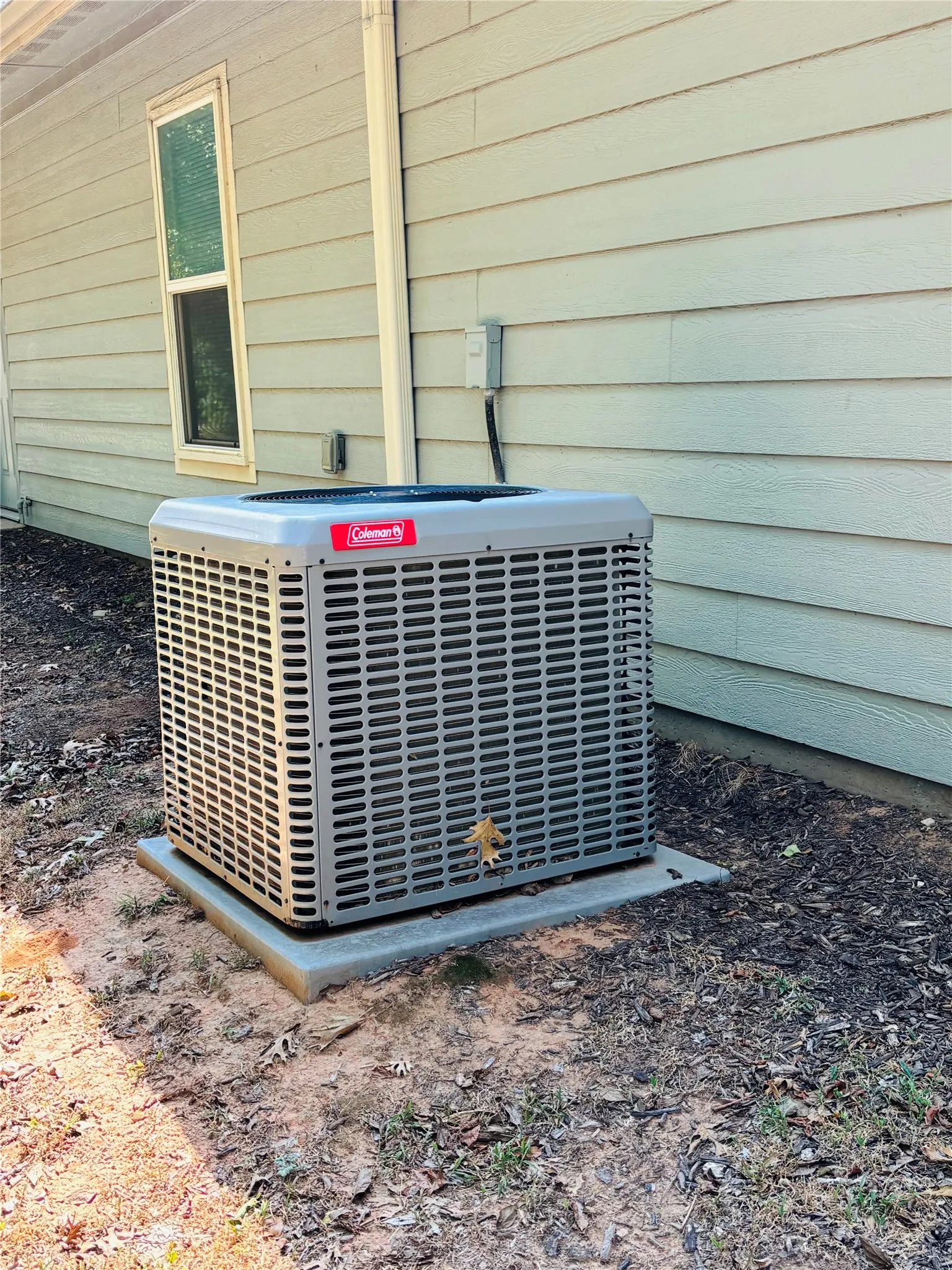 Single Family Residence For Sale in Grayson County , 105 William Street, Pottsboro, Texas 75076, 5 Bedroom, 3 Bathroom, 2 Garage spaces, 1,714 Sqft, built in 2017, mls#21384178, Real Estate Agent in Pottsboro, Homes For Sale in Grayson county, Homes For Sale in Pottsboro, Realtor in Pottsboro Texas, Real Estate Brokerage Independent Realty Texas, Luminita Cordes Realtor