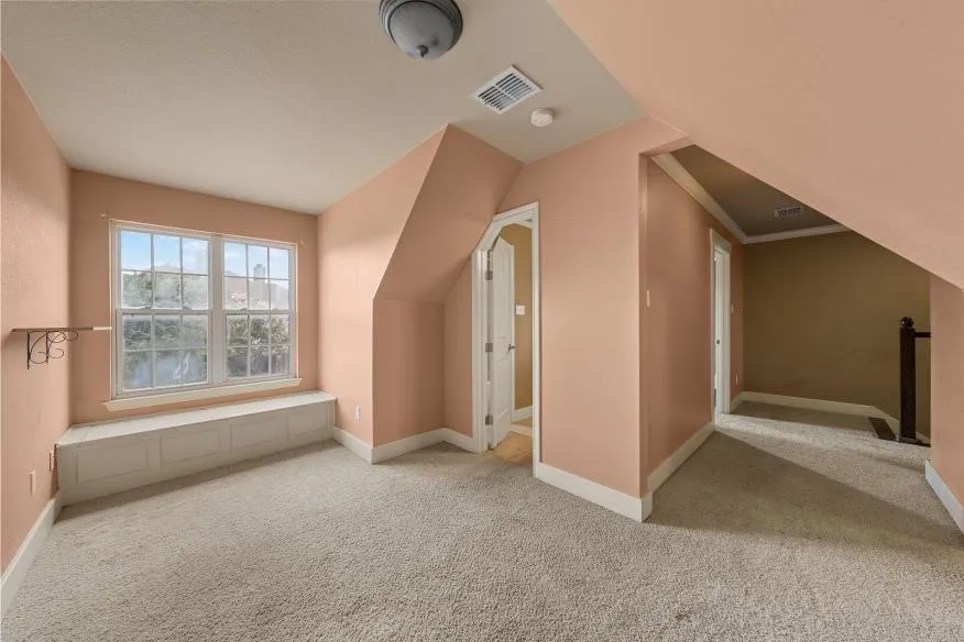 Single Family Residence For Sale in Mc Lennan County , 17015 Stonebriar Road, Woodway, Texas 76712, 3 Bedroom, 3 Bathroom, 2 Garage spaces, 2,651 Sqft, built in 2008, mls#21384166, Real Estate Agent in Woodway, Homes For Sale in Mc Lennan county, Homes For Sale in Woodway, Realtor in Woodway Texas, Real Estate Brokerage Independent Realty Texas, Luminita Cordes Realtor