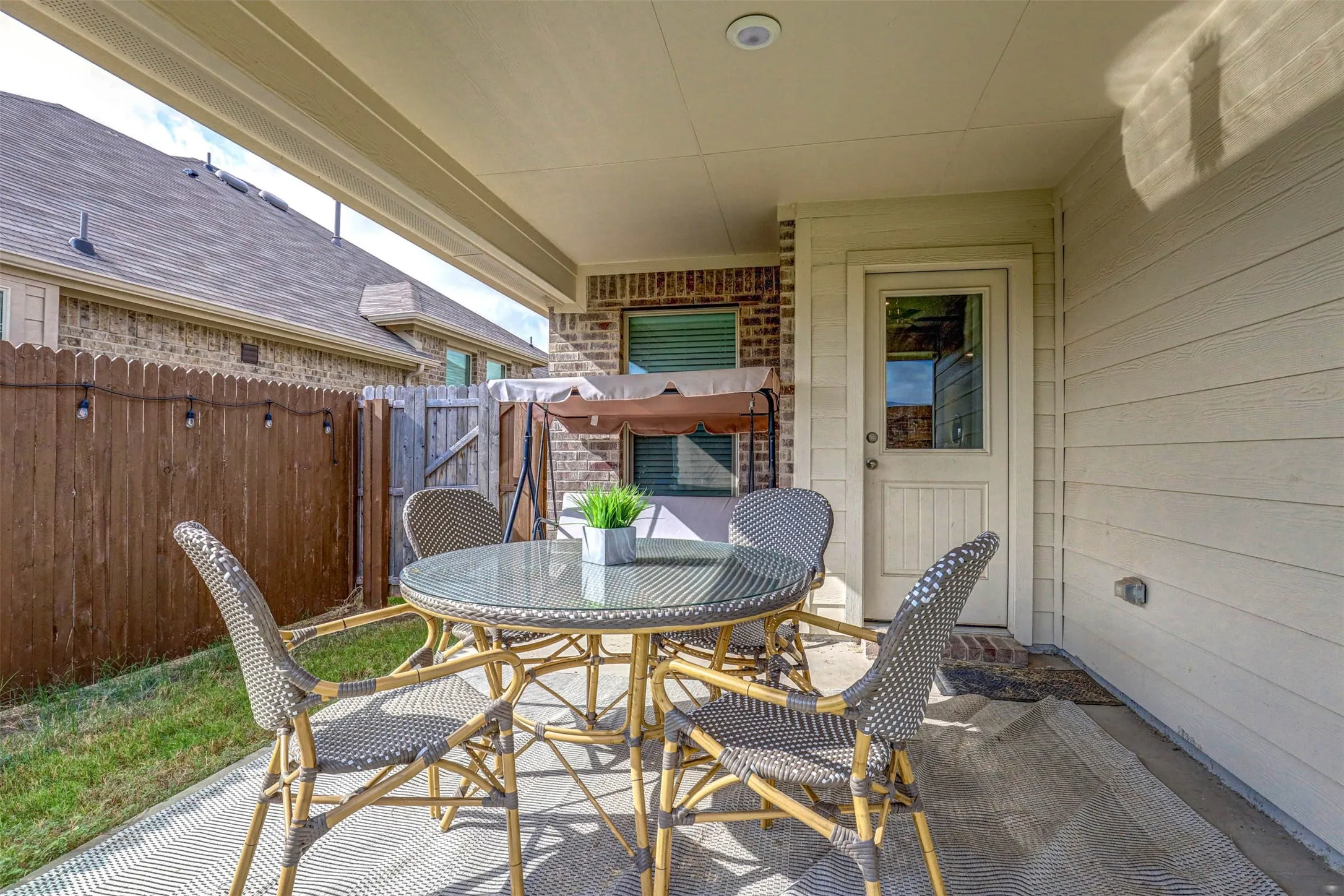 Single Family Residence For Sale in Denton County , 14864 Gilley Lane, Fort Worth, Texas 76052, 3 Bedroom, 2 Bathroom, 2 Garage spaces, 2,048 Sqft, built in 2020, mls#21380163, Real Estate Agent in Fort Worth, Homes For Sale in Denton county, Homes For Sale in Fort Worth, Realtor in Fort Worth Texas, Real Estate Brokerage Independent Realty Texas, Luminita Cordes Realtor