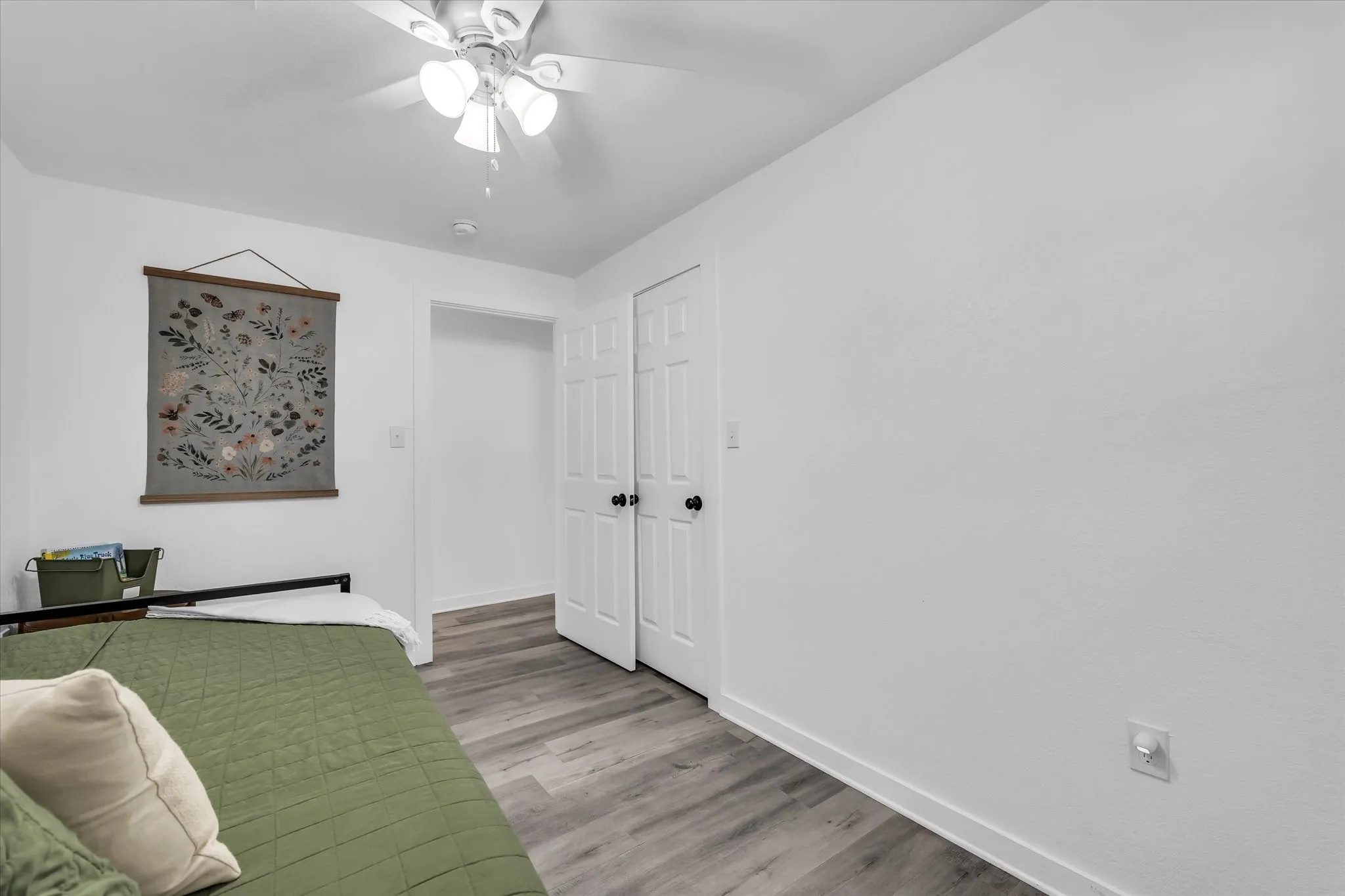 Single Family Residence For Sale in Mc Lennan County , 621 S 9th Street, Waco, Texas 76706, 5 Bedroom, 2 Bathroom, Garage spaces, 1,795 Sqft, built in 1920, mls#21383540, Real Estate Agent in Waco, Homes For Sale in Mc Lennan county, Homes For Sale in Waco, Realtor in Waco Texas, Real Estate Brokerage Independent Realty Texas, Luminita Cordes Realtor