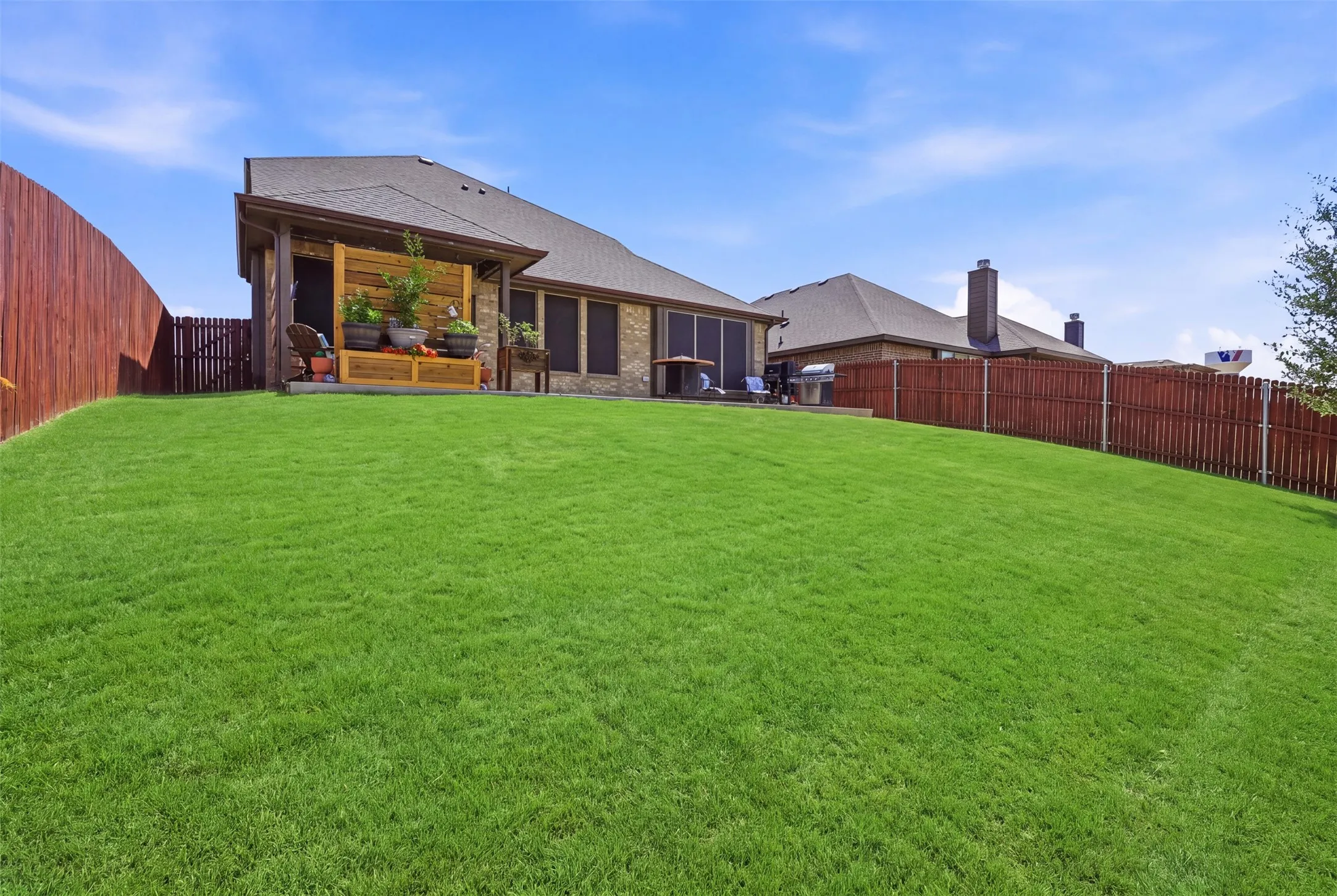 Single Family Residence For Sale in Parker County , 728 Ruellia Street, Weatherford, Texas 76086, 4 Bedroom, 3 Bathroom, 2 Garage spaces, 2,440 Sqft, built in 2022, mls#21384024, Real Estate Agent in Weatherford, Homes For Sale in Parker county, Homes For Sale in Weatherford, Realtor in Weatherford Texas, Real Estate Brokerage Independent Realty Texas, Luminita Cordes Realtor