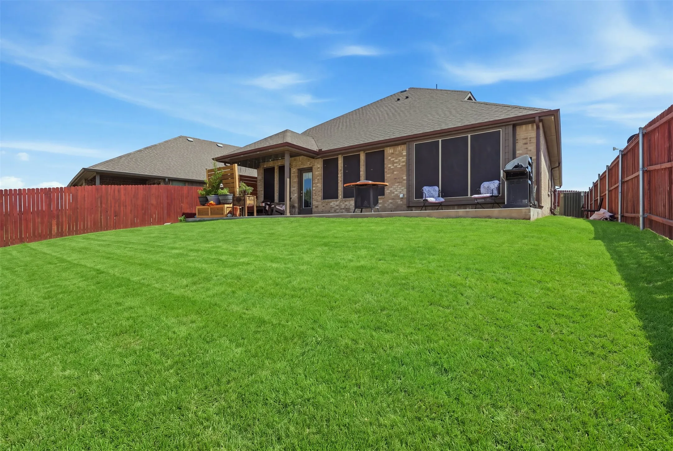 Single Family Residence For Sale in Parker County , 728 Ruellia Street, Weatherford, Texas 76086, 4 Bedroom, 3 Bathroom, 2 Garage spaces, 2,440 Sqft, built in 2022, mls#21384024, Real Estate Agent in Weatherford, Homes For Sale in Parker county, Homes For Sale in Weatherford, Realtor in Weatherford Texas, Real Estate Brokerage Independent Realty Texas, Luminita Cordes Realtor