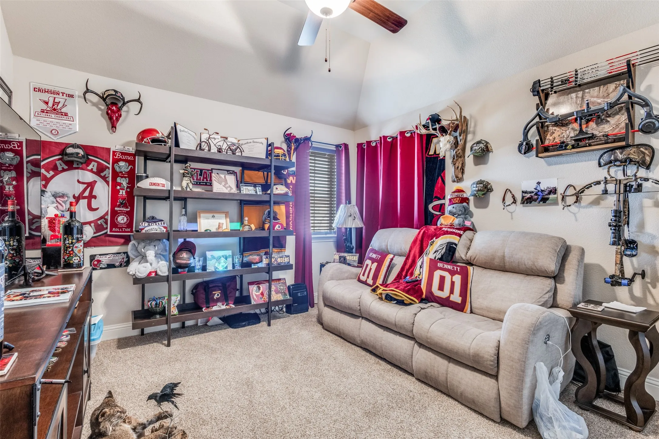 Single Family Residence For Sale in Collin County , 1762 Ellington Drive, Celina, Texas 75009, 5 Bedroom, 5 Bathroom, 3 Garage spaces, 4,365 Sqft, built in 2022, mls#21382387, Real Estate Agent in Celina, Homes For Sale in Collin county, Homes For Sale in Celina, Realtor in Celina Texas, Real Estate Brokerage Independent Realty Texas, Luminita Cordes Realtor