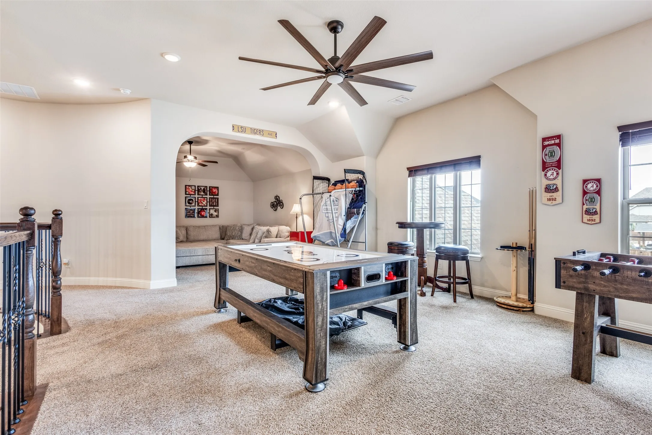 Single Family Residence For Sale in Collin County , 1762 Ellington Drive, Celina, Texas 75009, 5 Bedroom, 5 Bathroom, 3 Garage spaces, 4,365 Sqft, built in 2022, mls#21382387, Real Estate Agent in Celina, Homes For Sale in Collin county, Homes For Sale in Celina, Realtor in Celina Texas, Real Estate Brokerage Independent Realty Texas, Luminita Cordes Realtor