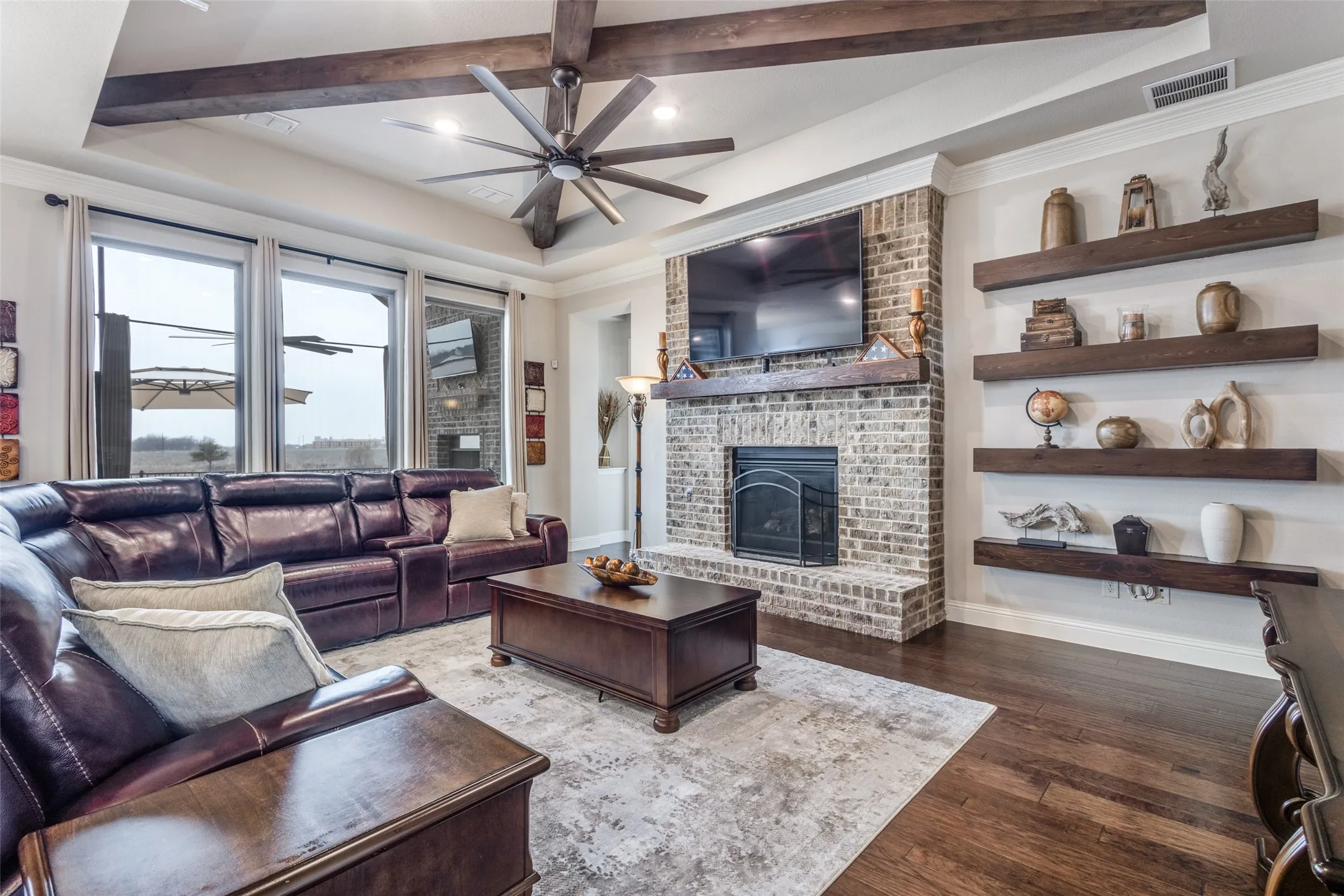 Single Family Residence For Sale in Collin County , 1762 Ellington Drive, Celina, Texas 75009, 5 Bedroom, 5 Bathroom, 3 Garage spaces, 4,365 Sqft, built in 2022, mls#21382387, Real Estate Agent in Celina, Homes For Sale in Collin county, Homes For Sale in Celina, Realtor in Celina Texas, Real Estate Brokerage Independent Realty Texas, Luminita Cordes Realtor