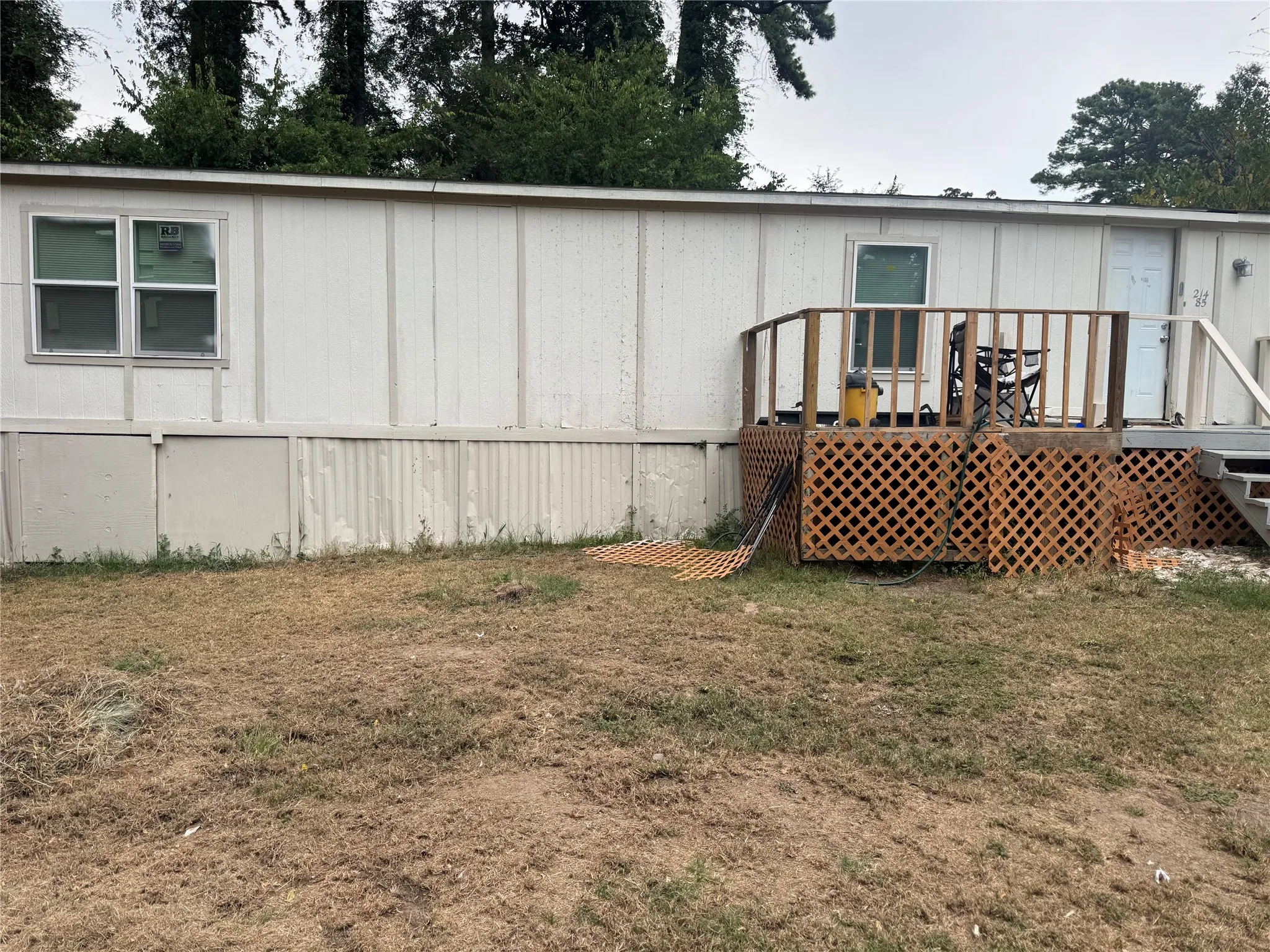 Mobile Home For Sale in Henderson County , 21485 Ravenwood Drive, Chandler, Texas 75758, 2 Bedroom, 2 Bathroom, Garage spaces, 1,088 Sqft, built in 1995, mls#21384223, Real Estate Agent in Chandler, Homes For Sale in Henderson county, Homes For Sale in Chandler, Realtor in Chandler Texas, Real Estate Brokerage Independent Realty Texas, Luminita Cordes Realtor