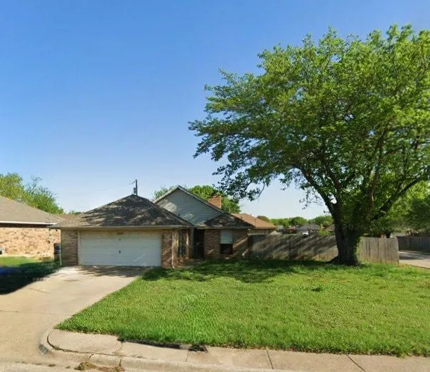 Single Family Residence For Rent in Dallas County , 509 Canary Lane, De Soto, Texas 75115, 3 Bedroom, 2 Bathroom, 2 Garage spaces, 1,326 Sqft, built in 1983, mls#21384226, Real Estate Agent in De Soto, Homes For Rent in Dallas county, Homes For Rent in De Soto, Realtor in De Soto Texas, Real Estate Brokerage Independent Realty Texas, Luminita Cordes Realtor