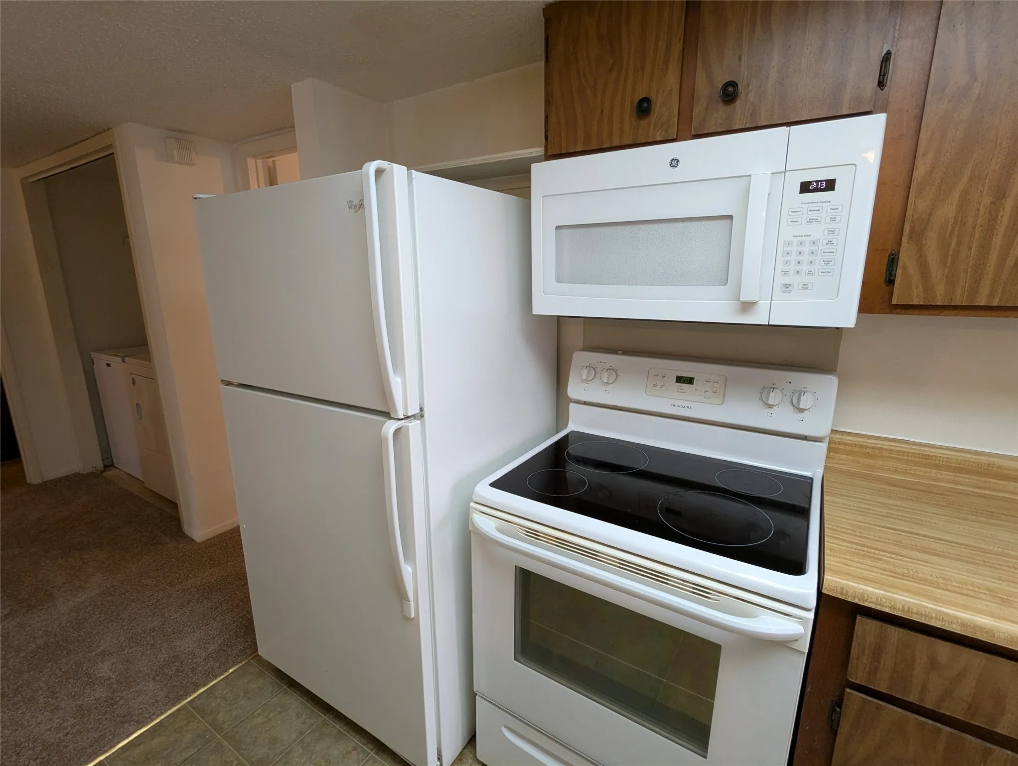 Condominium For Rent in Dallas County , 7431 Holly Hill Drive 120, Dallas, Texas 75231, 2 Bedroom, 2 Bathroom, Garage spaces, 955 Sqft, built in 1979, mls#21384228, Real Estate Agent in Dallas, Homes For Rent in Dallas county, Homes For Rent in Dallas, Realtor in Dallas Texas, Real Estate Brokerage Independent Realty Texas, Luminita Cordes Realtor