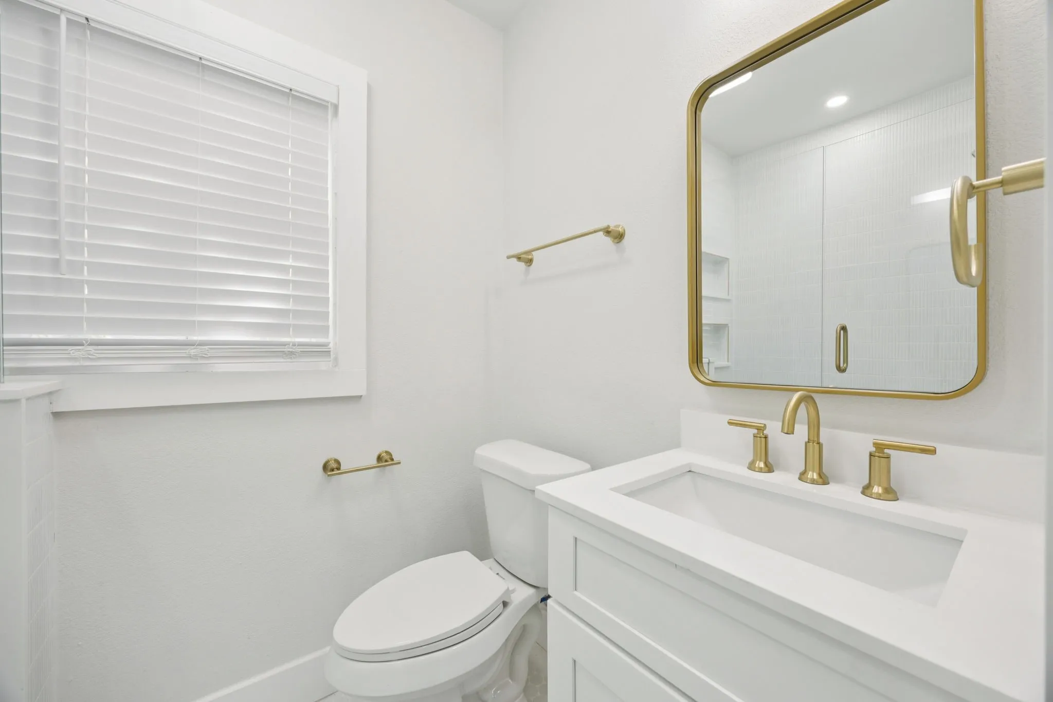 Apartment For Rent in Dallas County , 3210 N Haskell Avenue, Dallas, Texas 75204, 1 Bedroom, 1 Bathroom, Garage spaces, 740 Sqft, built in 1930, mls#21384183, Real Estate Agent in Dallas, Homes For Rent in Dallas county, Homes For Rent in Dallas, Realtor in Dallas Texas, Real Estate Brokerage Independent Realty Texas, Luminita Cordes Realtor
