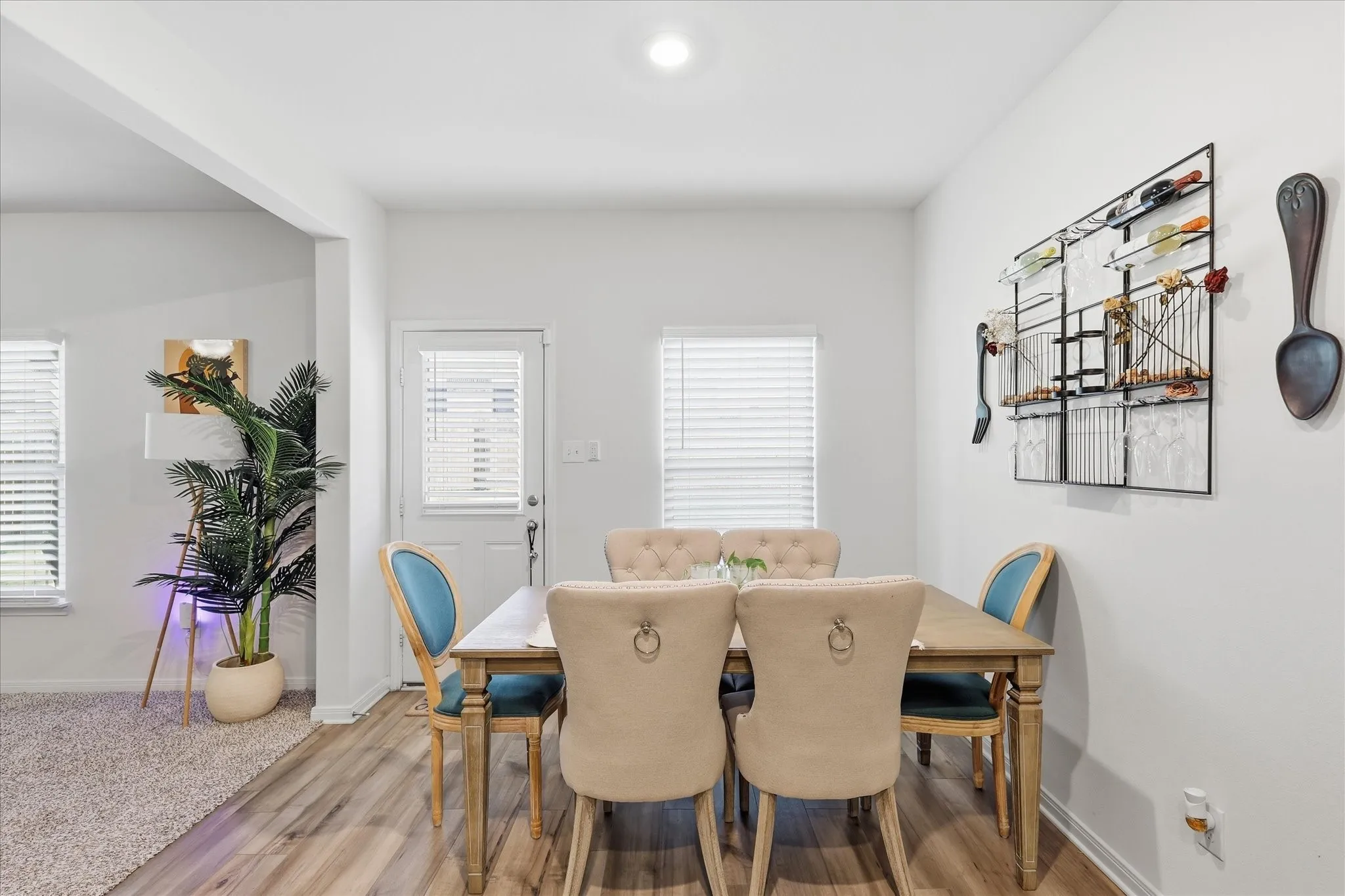 Single Family Residence For Sale in Dallas County , 2031 Canterbury Drive, Seagoville, Texas 75159, 4 Bedroom, 3 Bathroom, 2 Garage spaces, 2,209 Sqft, built in 2021, mls#21383671, Real Estate Agent in Seagoville, Homes For Sale in Dallas county, Homes For Sale in Seagoville, Realtor in Seagoville Texas, Real Estate Brokerage Independent Realty Texas, Luminita Cordes Realtor