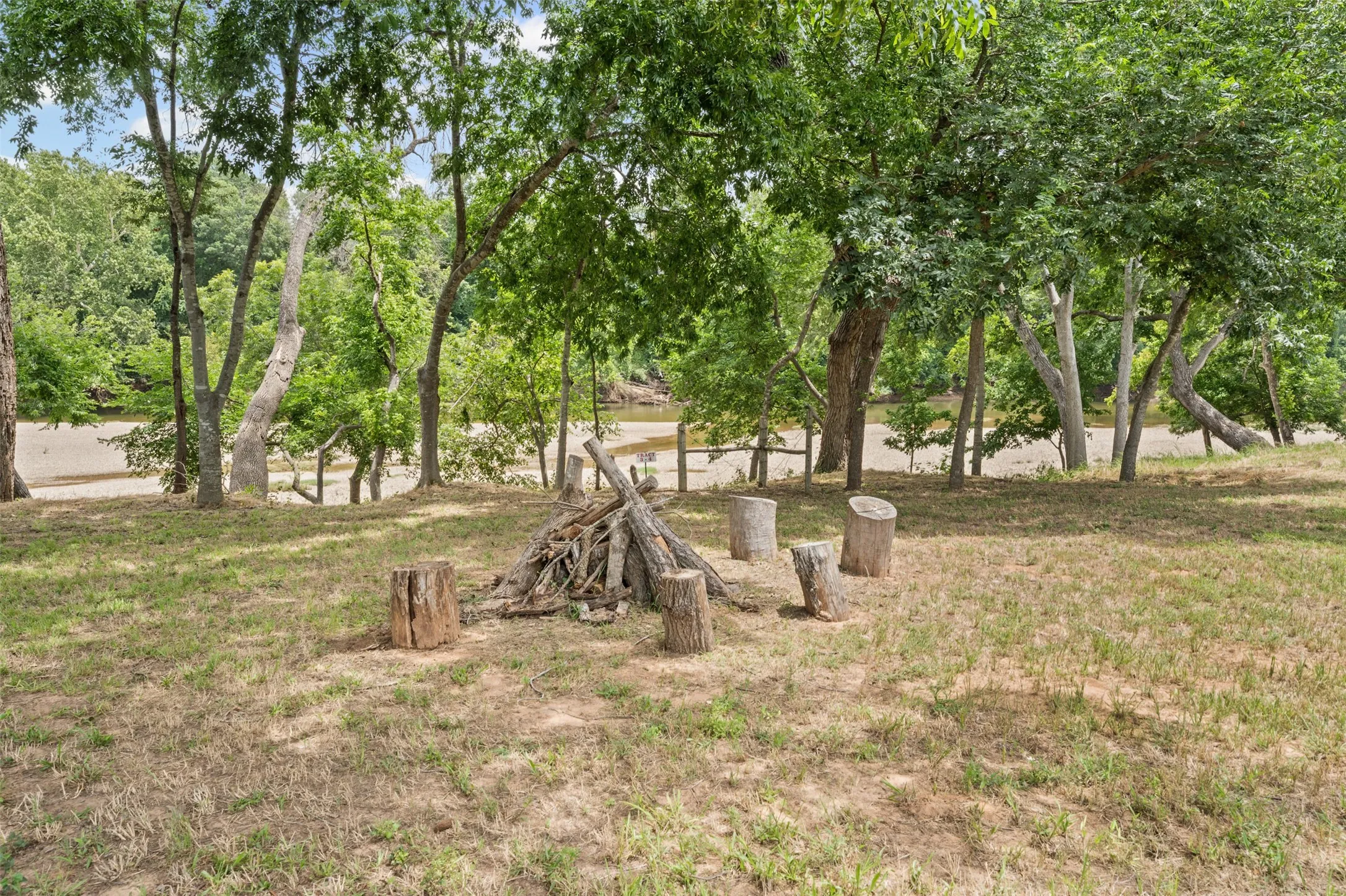 Improved Land For Sale in Bosque County , TBD PR 3665 Road, China Spring, Texas 76633, 0, 0, Garage spaces, 0 Sqft, built in 0, mls#21383740, Real Estate Agent in China Spring, Homes For Sale in Bosque county, Homes For Sale in China Spring, Realtor in China Spring Texas, Real Estate Brokerage Independent Realty Texas, Luminita Cordes Realtor
